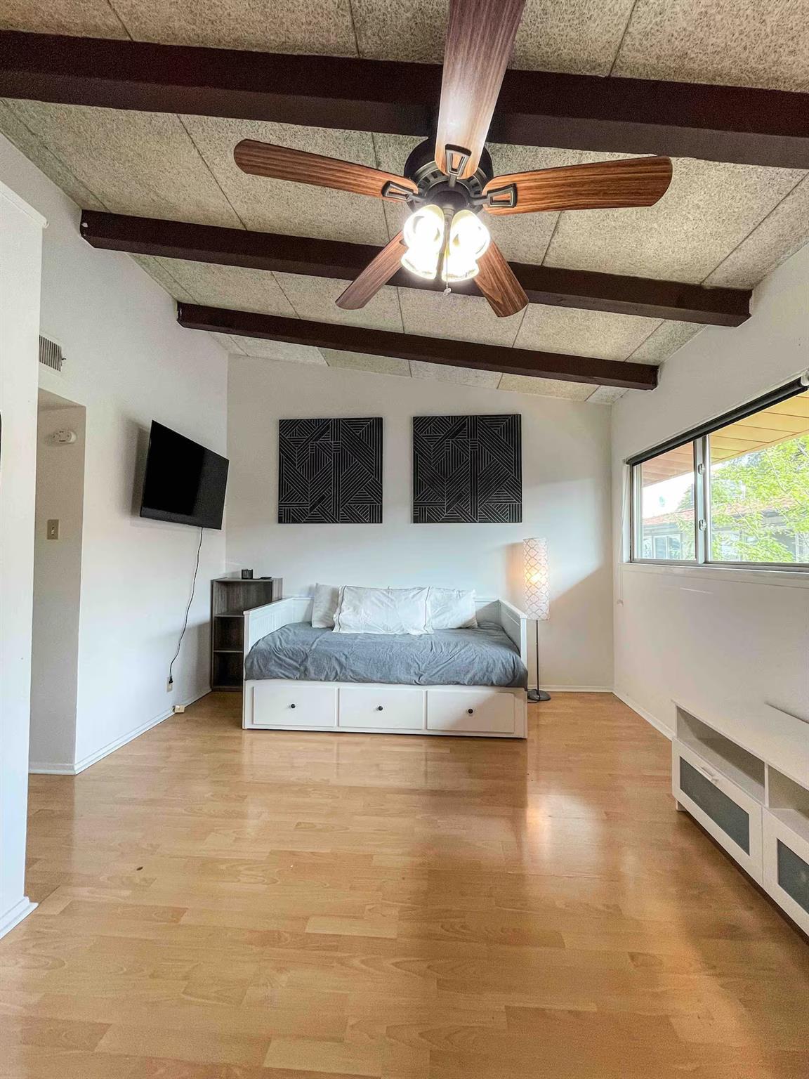 2404 Longview St # 204, Austin, TX 78705