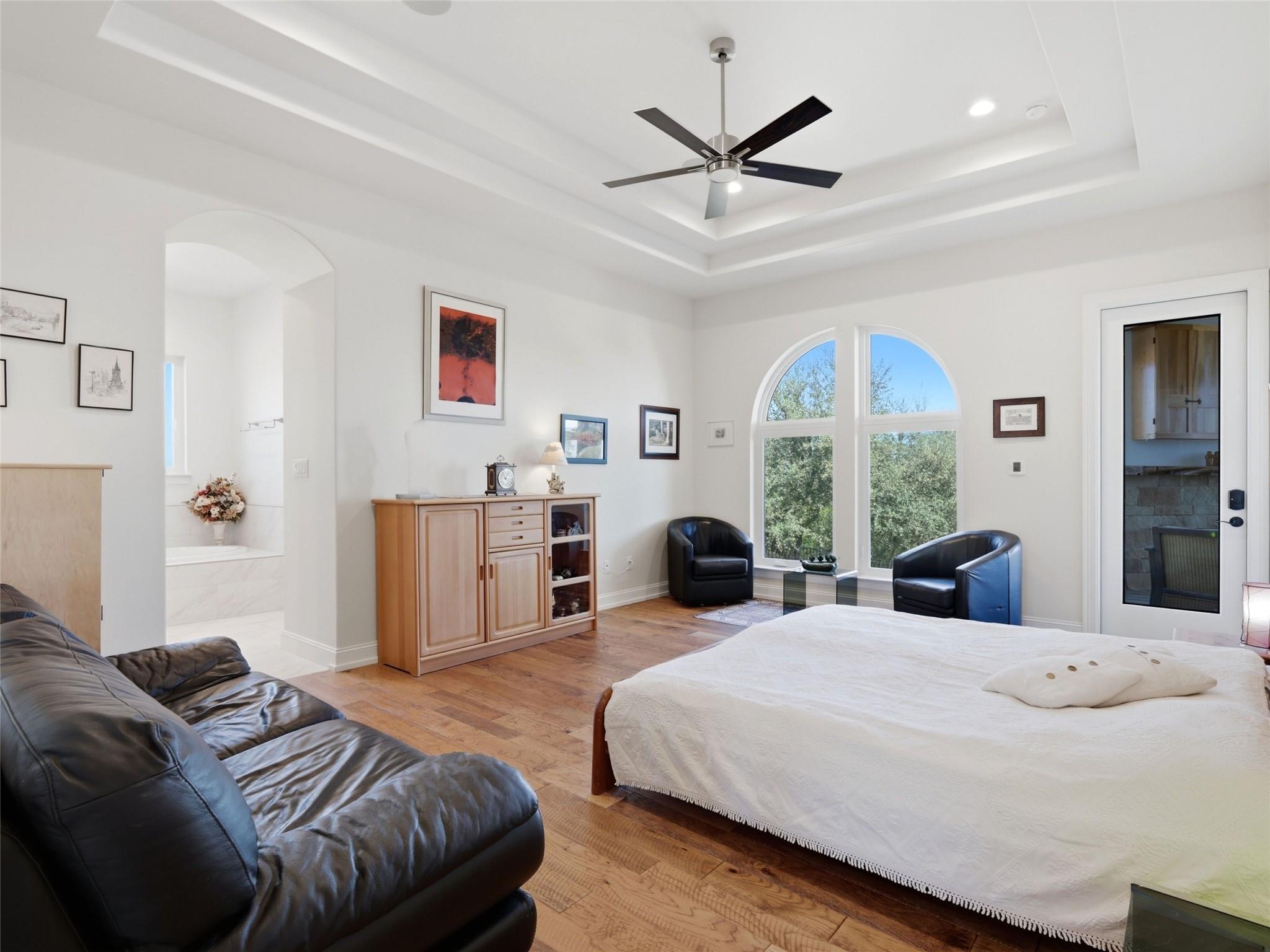 2144 Senora Rdg, Canyon Lake, TX 78133