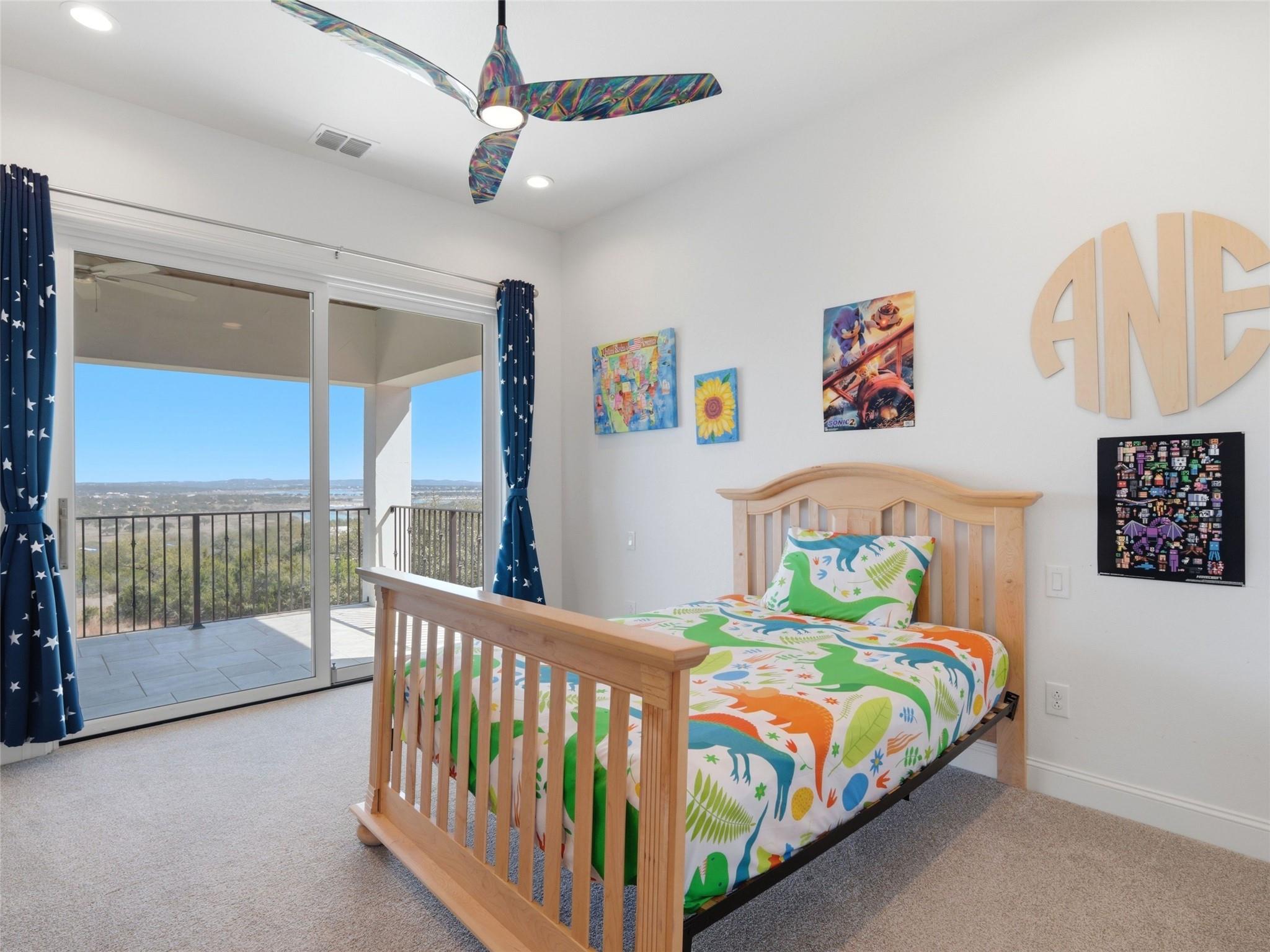 2144 Senora Rdg, Canyon Lake, TX 78133