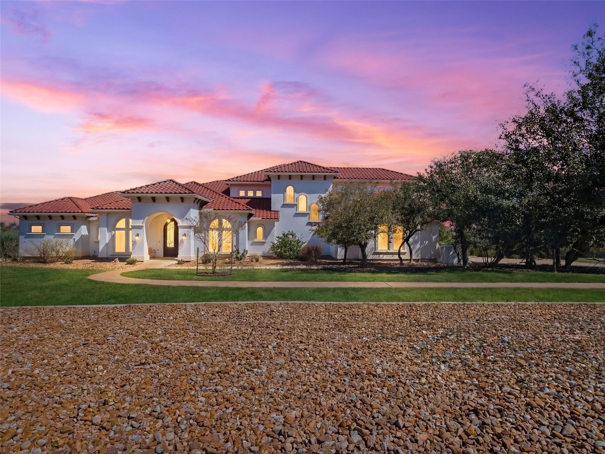 2144 Senora Rdg, Canyon Lake, TX 78133