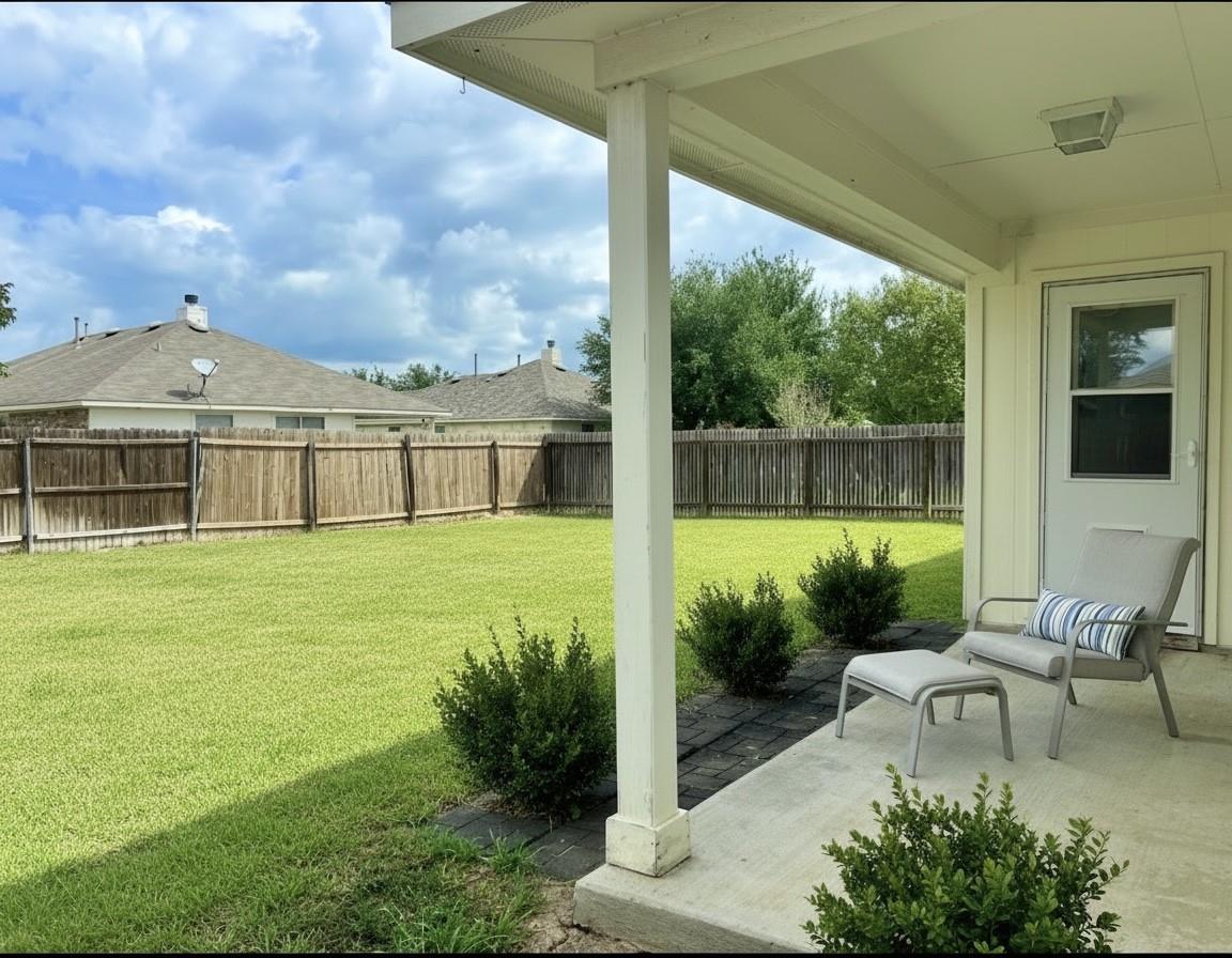 107 Thompson Trl, Bastrop, TX 78602