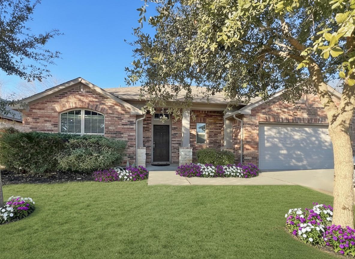 114 Clear Water Pass, Bastrop, TX 78602