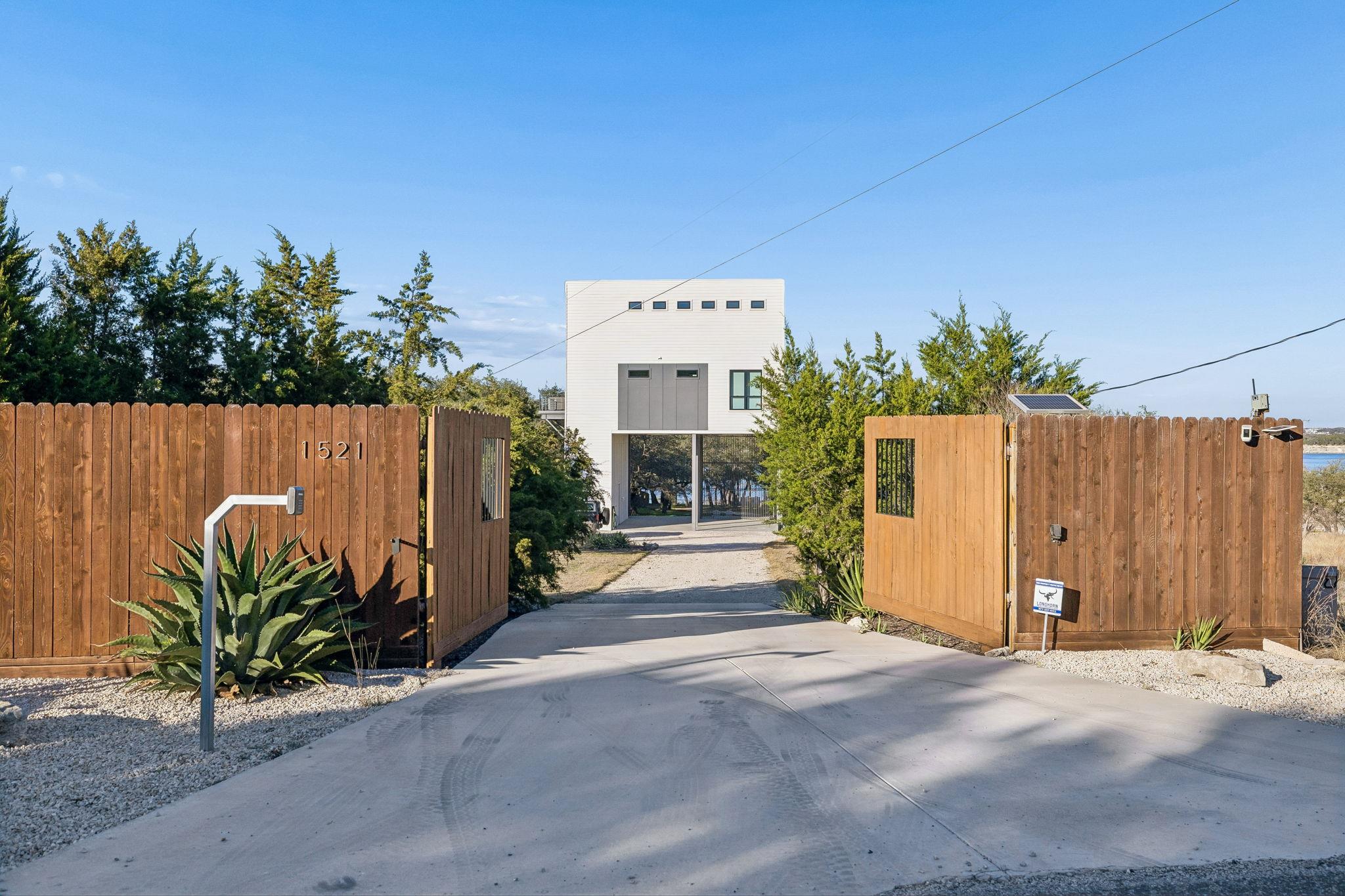 1521 Chipmunk Rd, Austin, TX 78734