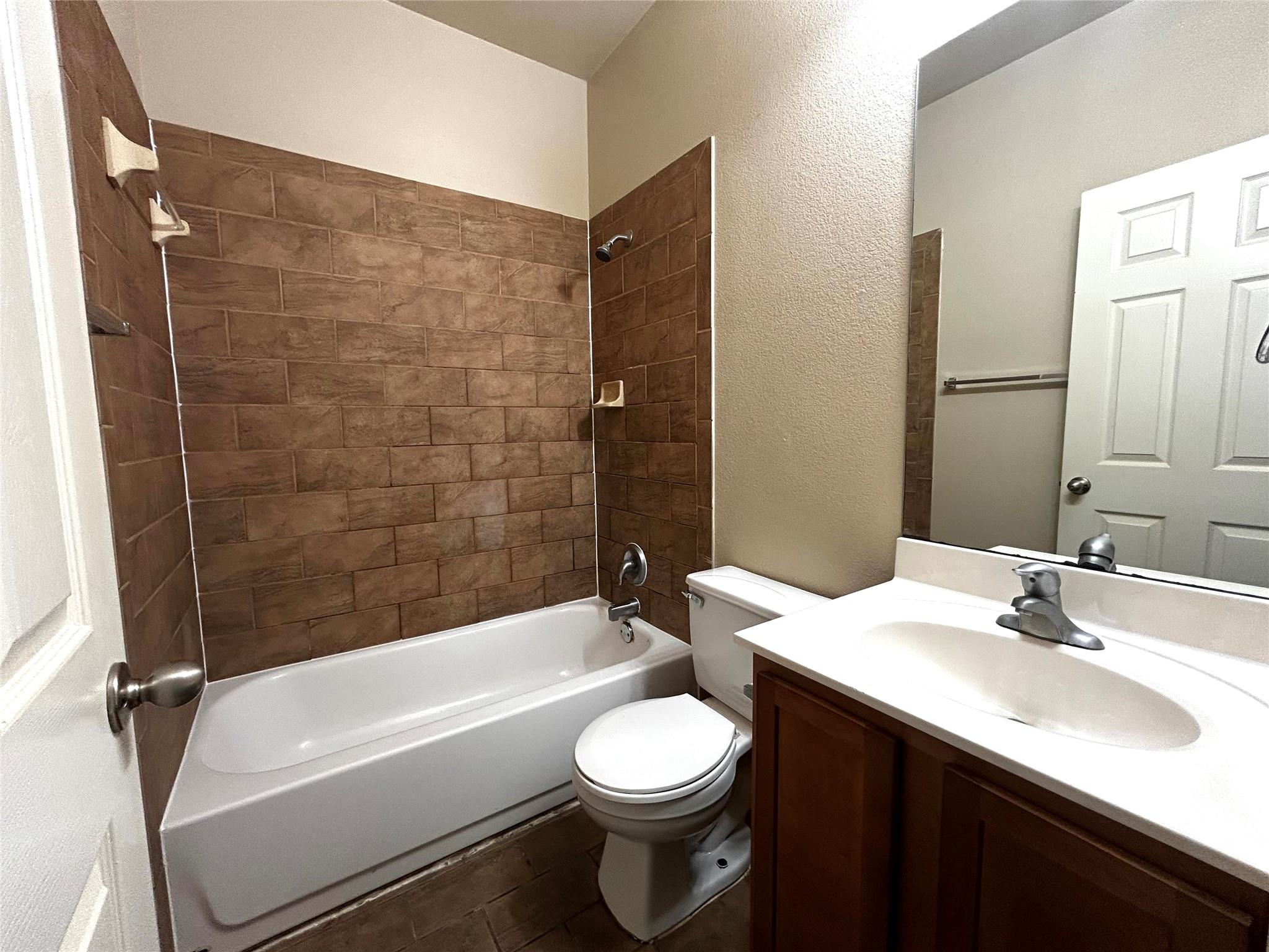 408 Nelray Blvd # A, Austin, TX 78751