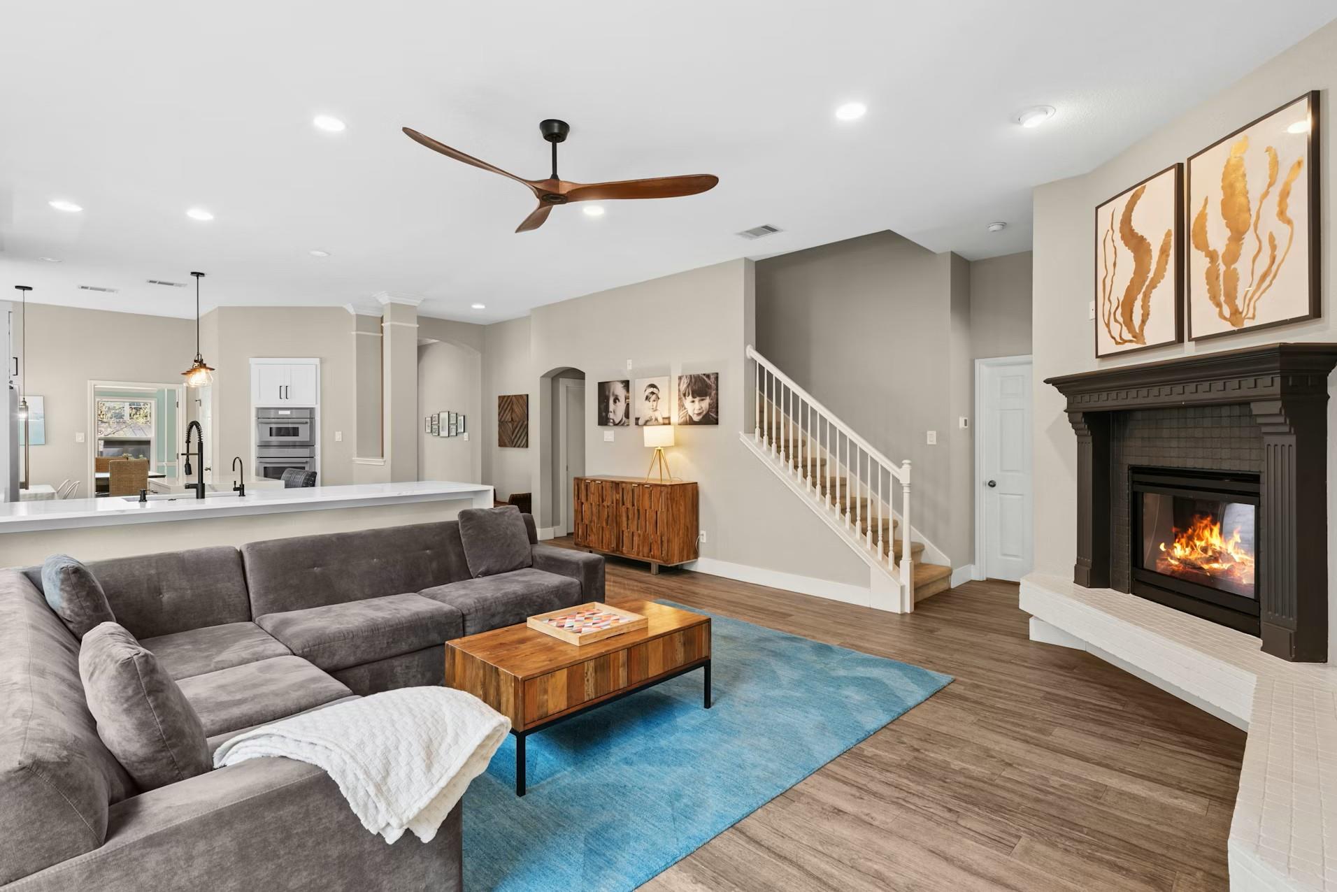 320 El Socorro, Austin, TX 78732