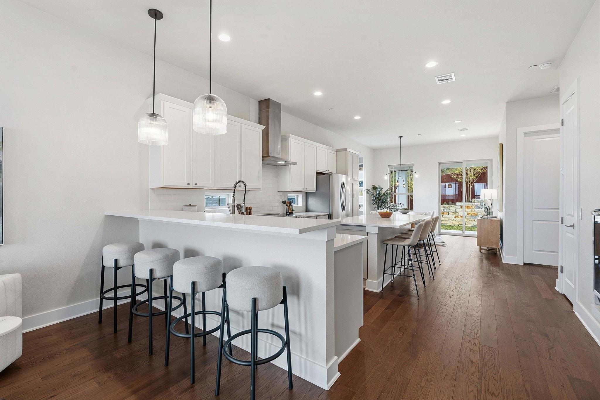 7020 Clifton Ln, Austin, TX 78746