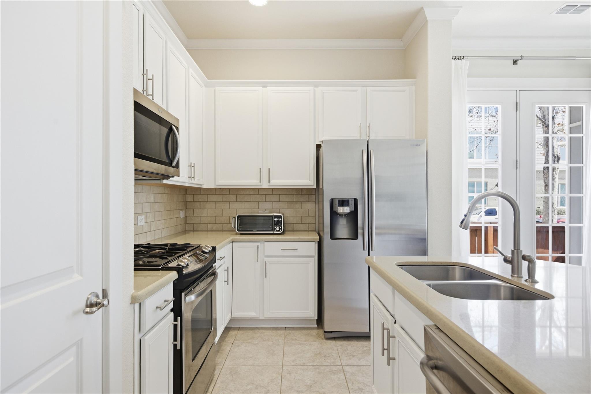 3900 Threadgill St # 2, Austin, TX 78723