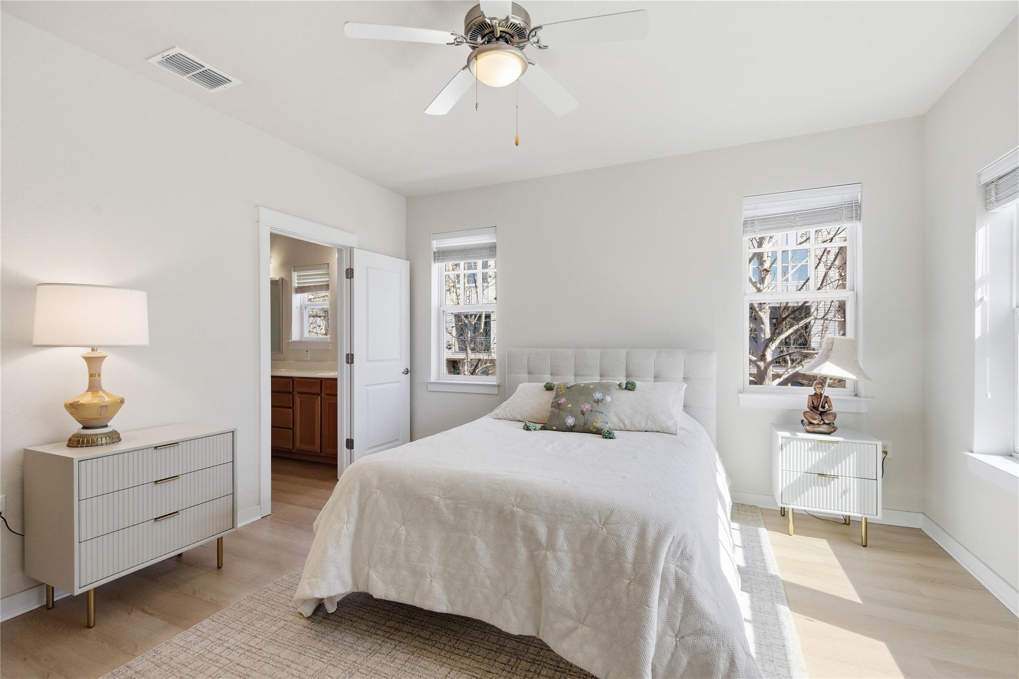 3900 Threadgill St # 2, Austin, TX 78723