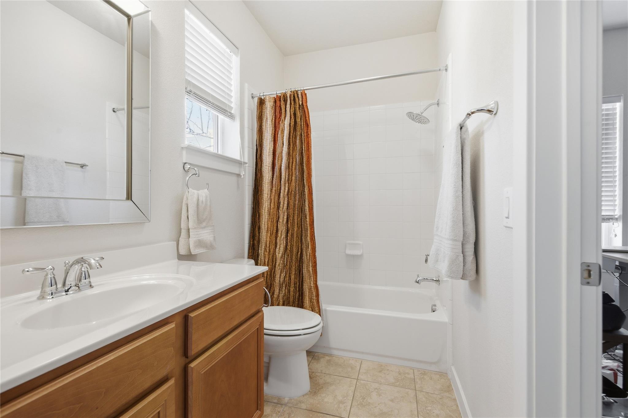 3900 Threadgill St # 2, Austin, TX 78723