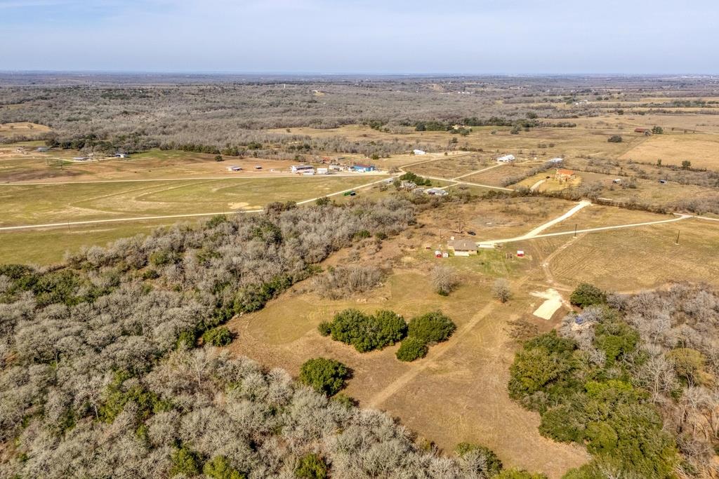 1073 Brushy Branch Rd, Lockhart, TX 78644