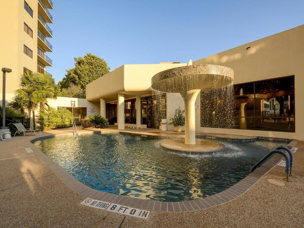 40 N Interstate 35 S # 8C4, Austin, TX 78701