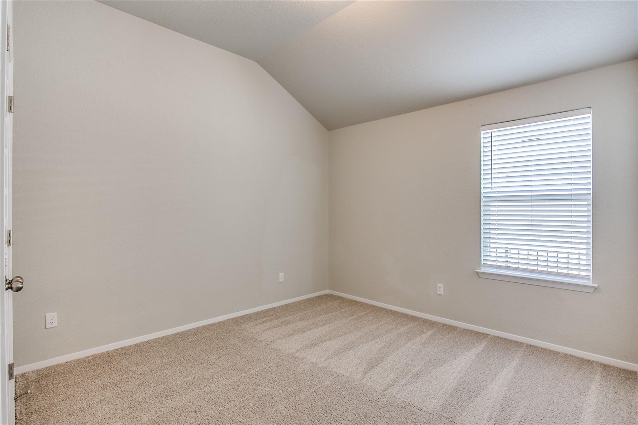 2800 Joe Dimaggio Blvd # 65, Round Rock, TX 78665