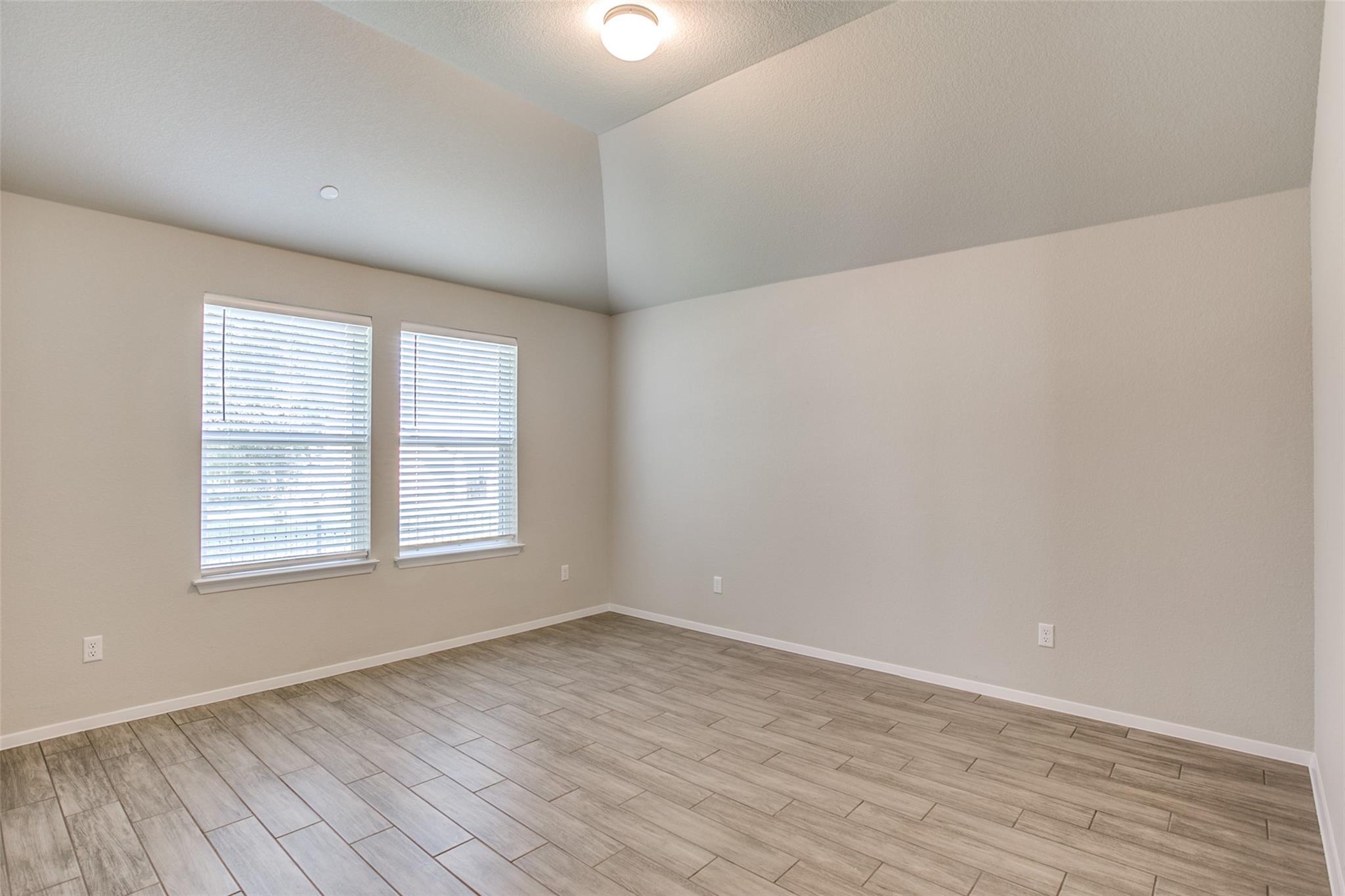 2800 Joe Dimaggio Blvd # 65, Round Rock, TX 78665