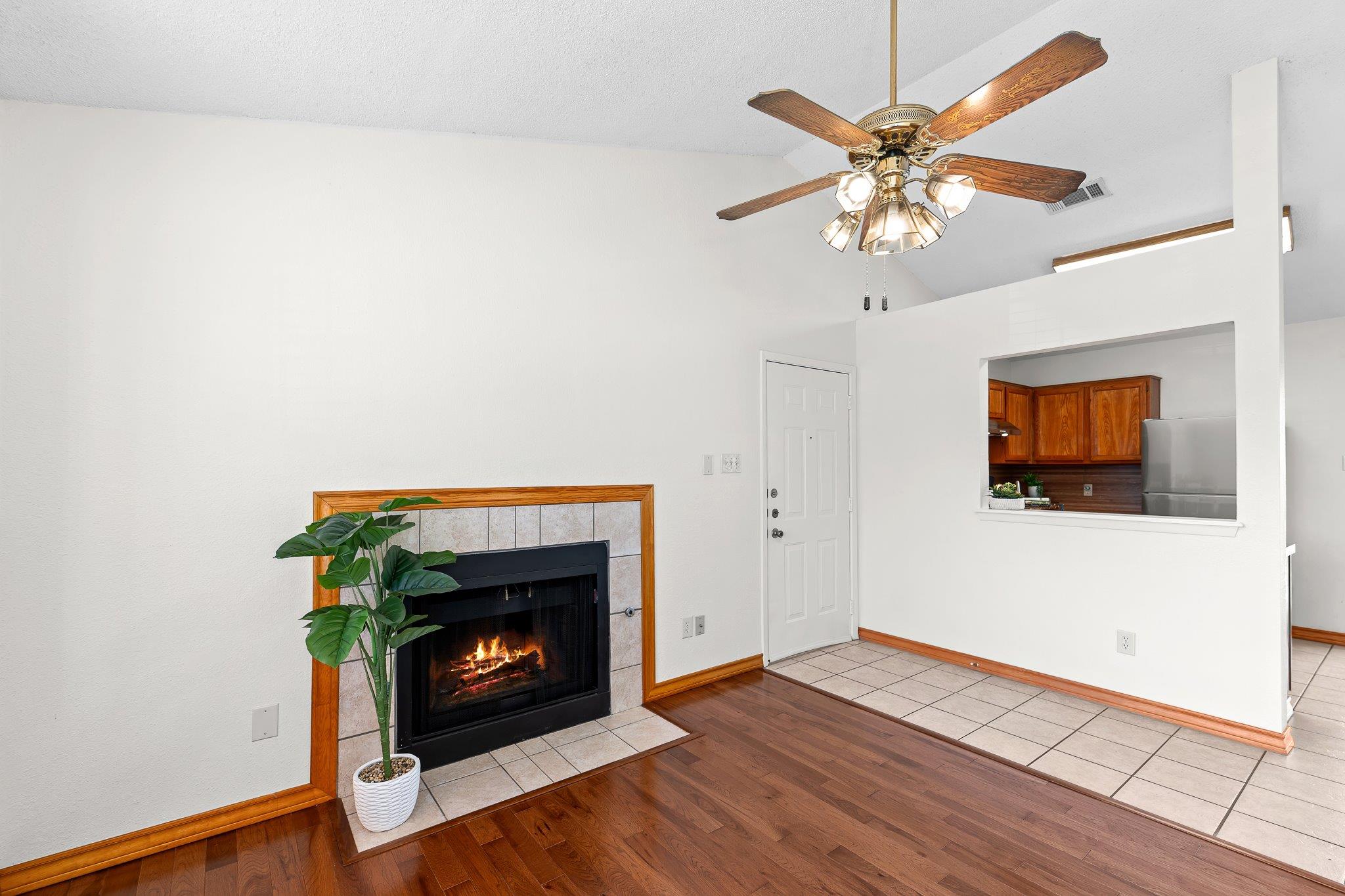 11821 Bittern Holw # 12, Austin, TX 78758