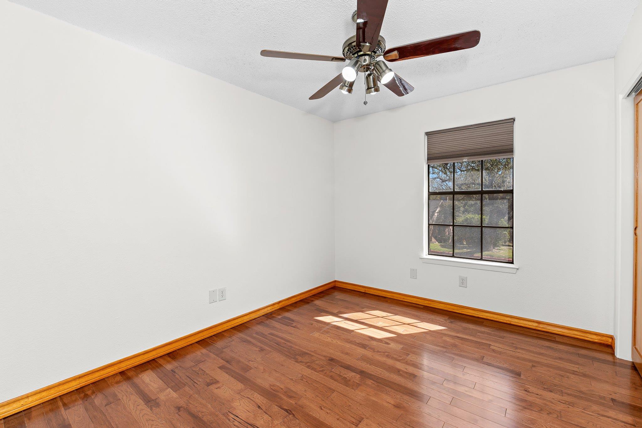 11821 Bittern Holw # 12, Austin, TX 78758