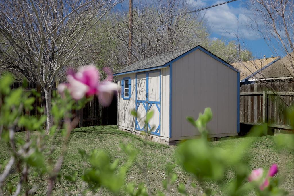 808 Minturn Ln, Austin, TX 78748