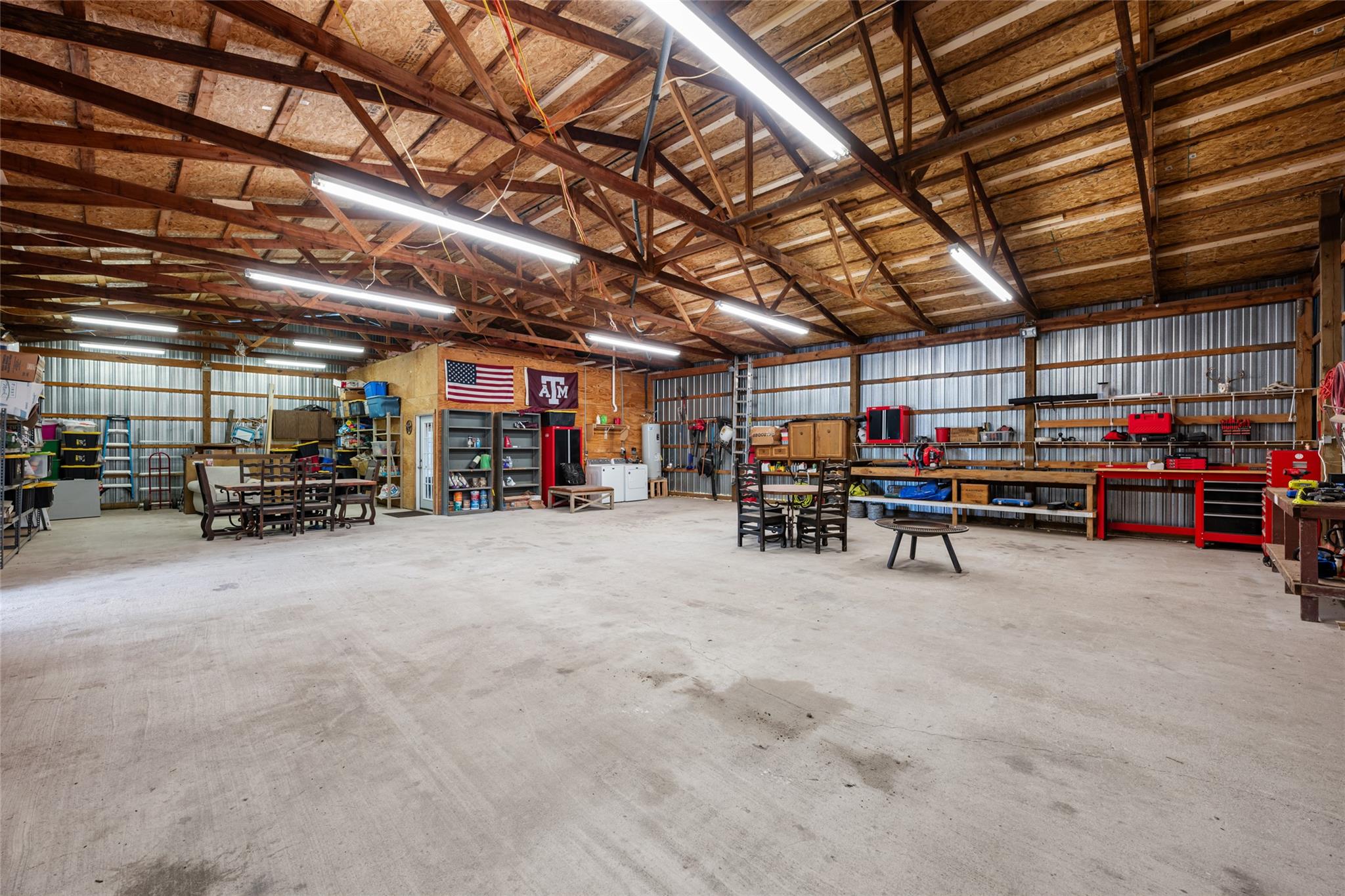 121 Dog Run, Burnet, TX 78611