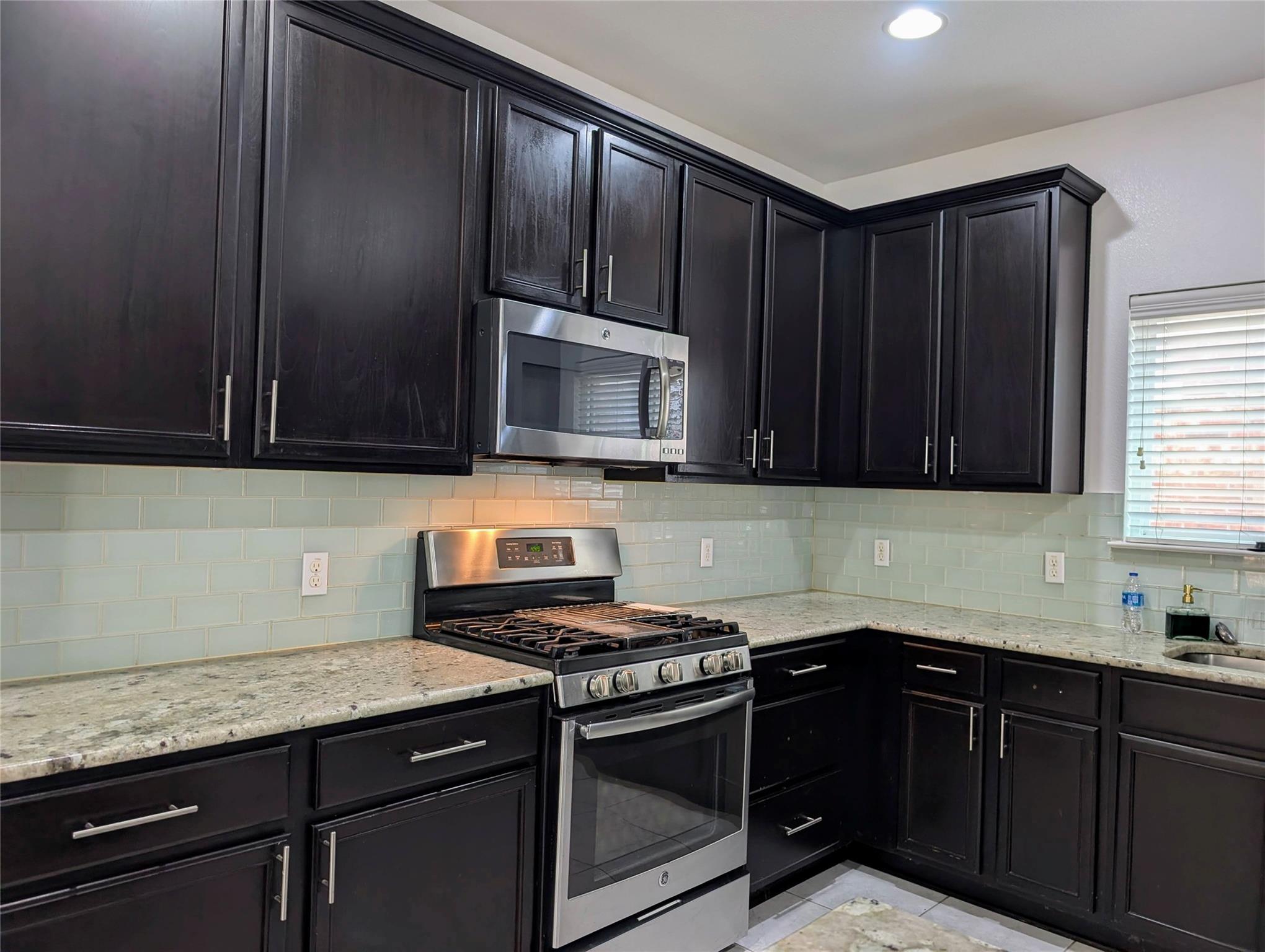 3451 Mayfield Ranch Blvd # 713, Round Rock, TX 78681