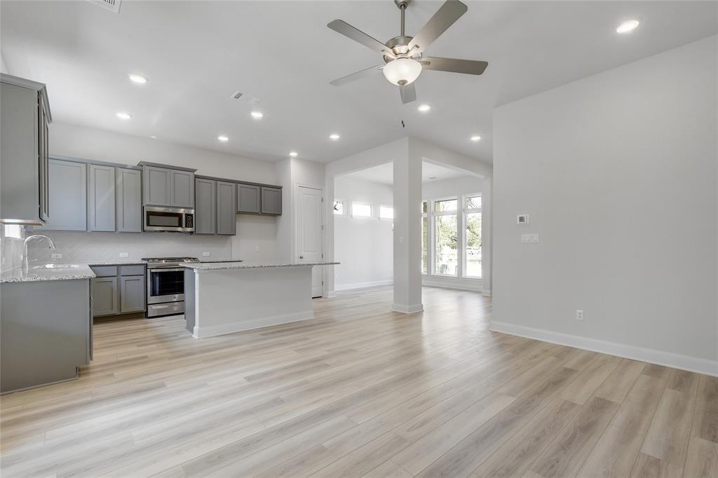 126 Reveille Dr, Kyle, TX 78640