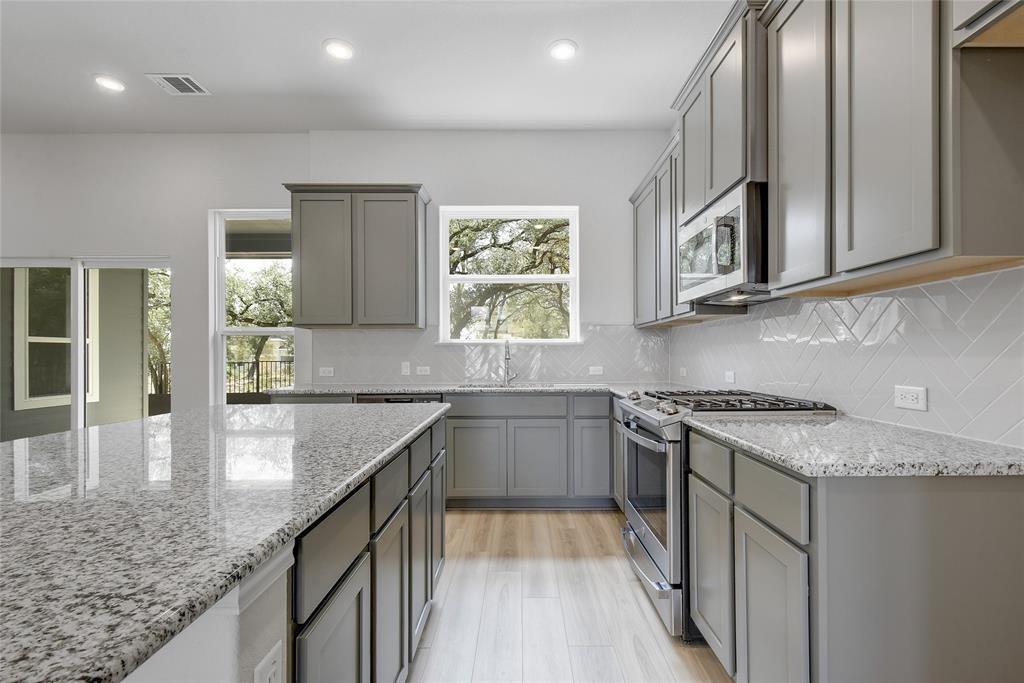 126 Reveille Dr, Kyle, TX 78640