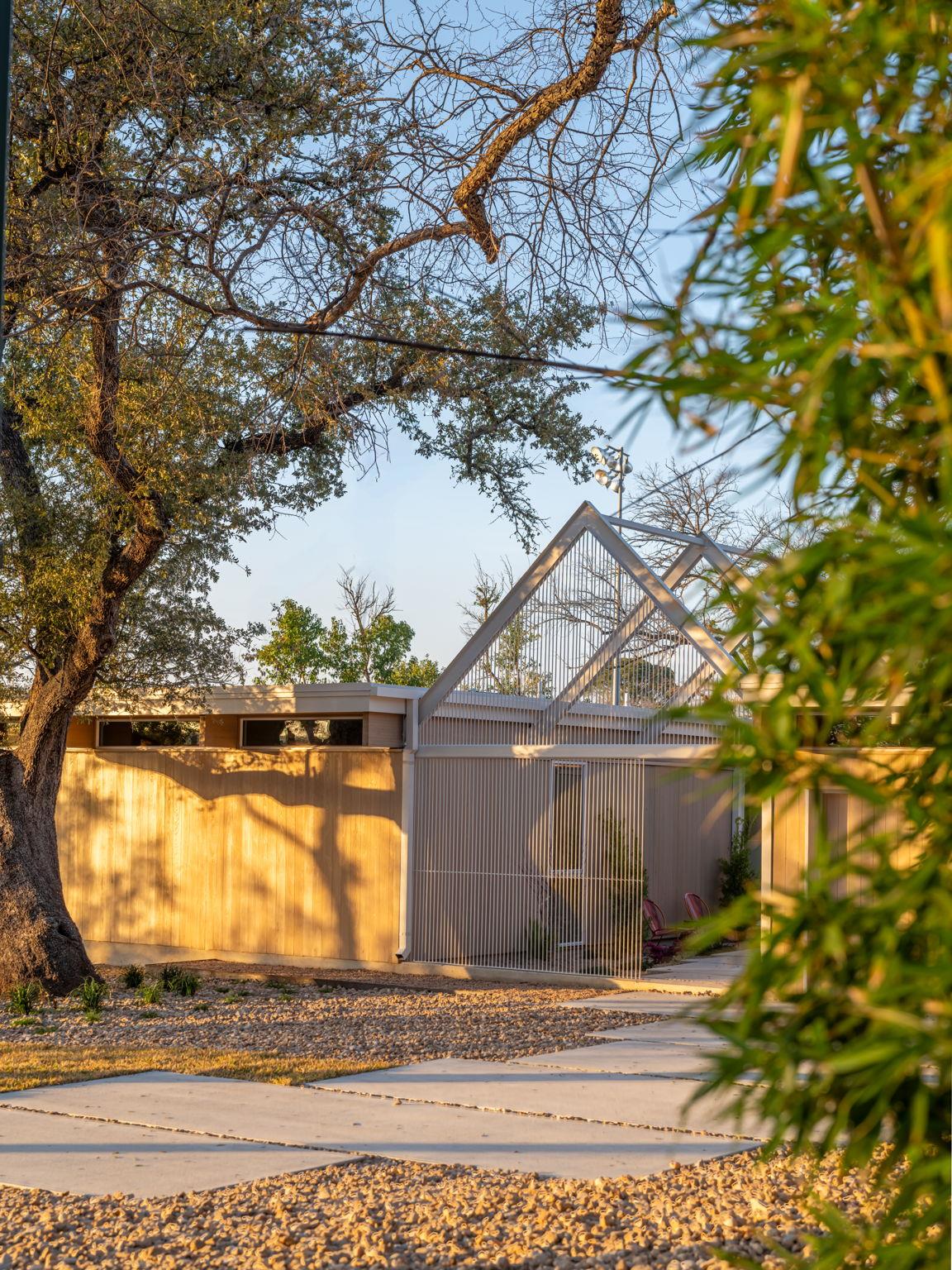 2806 Geraghty Ave, Austin, TX 78757