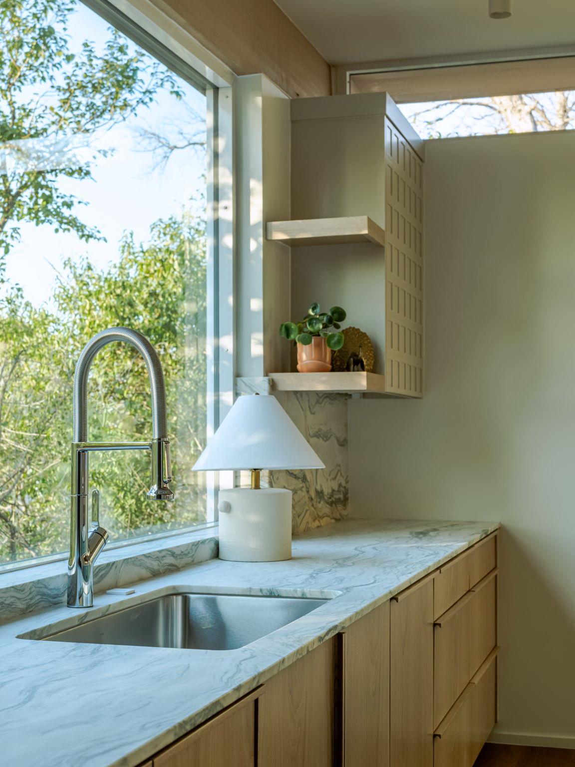 2806 Geraghty Ave, Austin, TX 78757