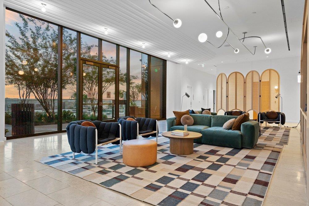 44 East Ave # 3705, Austin, TX 78701