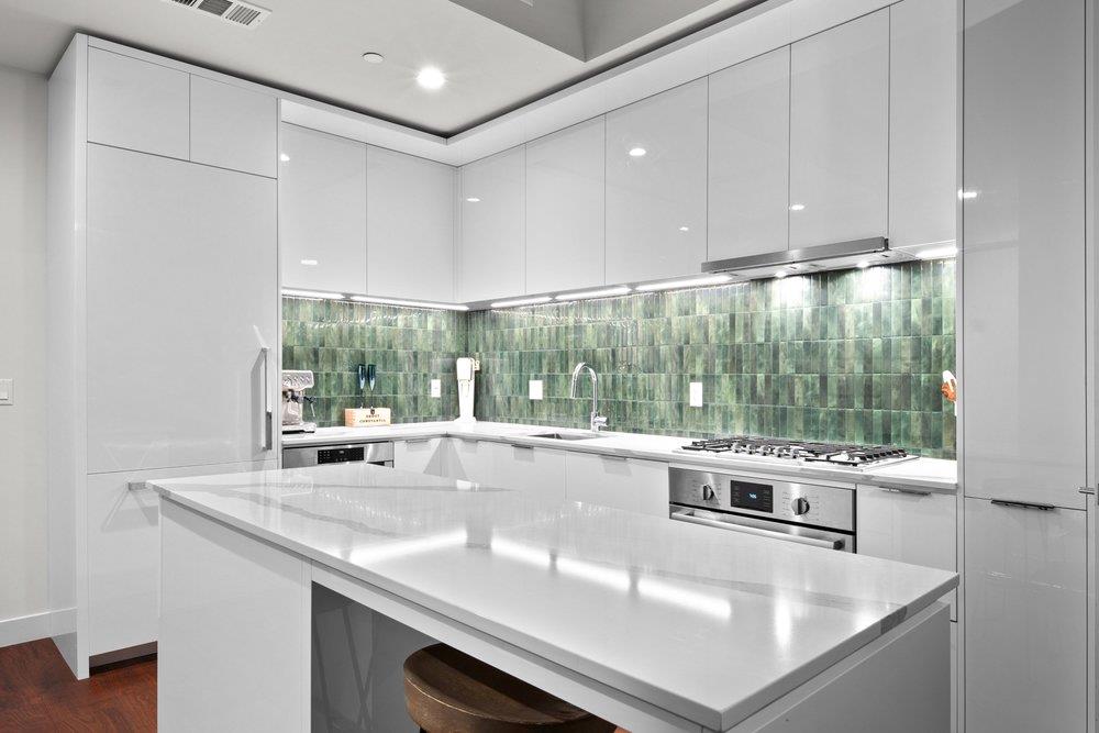 44 East Ave # 3705, Austin, TX 78701