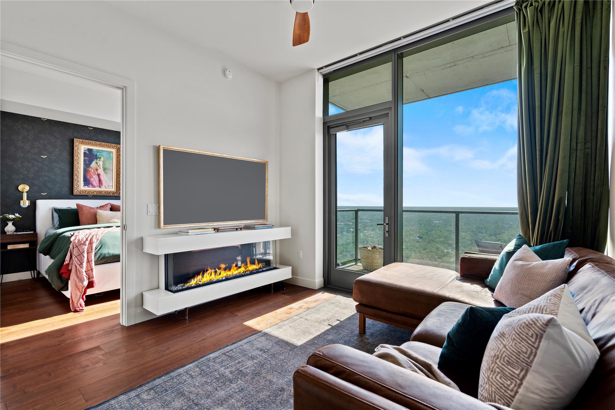 44 East Ave # 3705, Austin, TX 78701