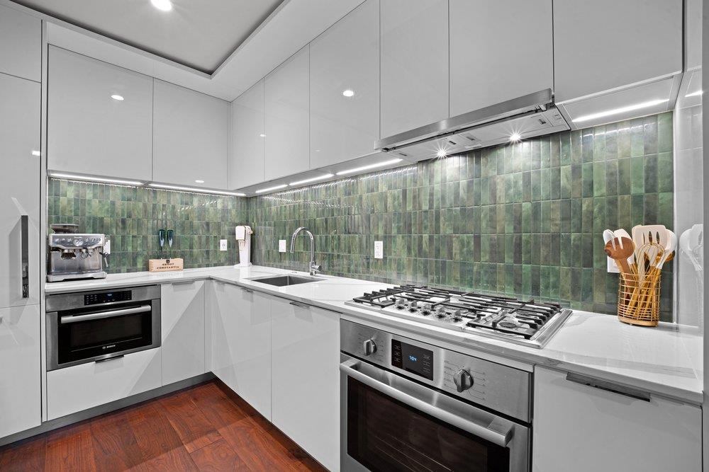 44 East Ave # 3705, Austin, TX 78701