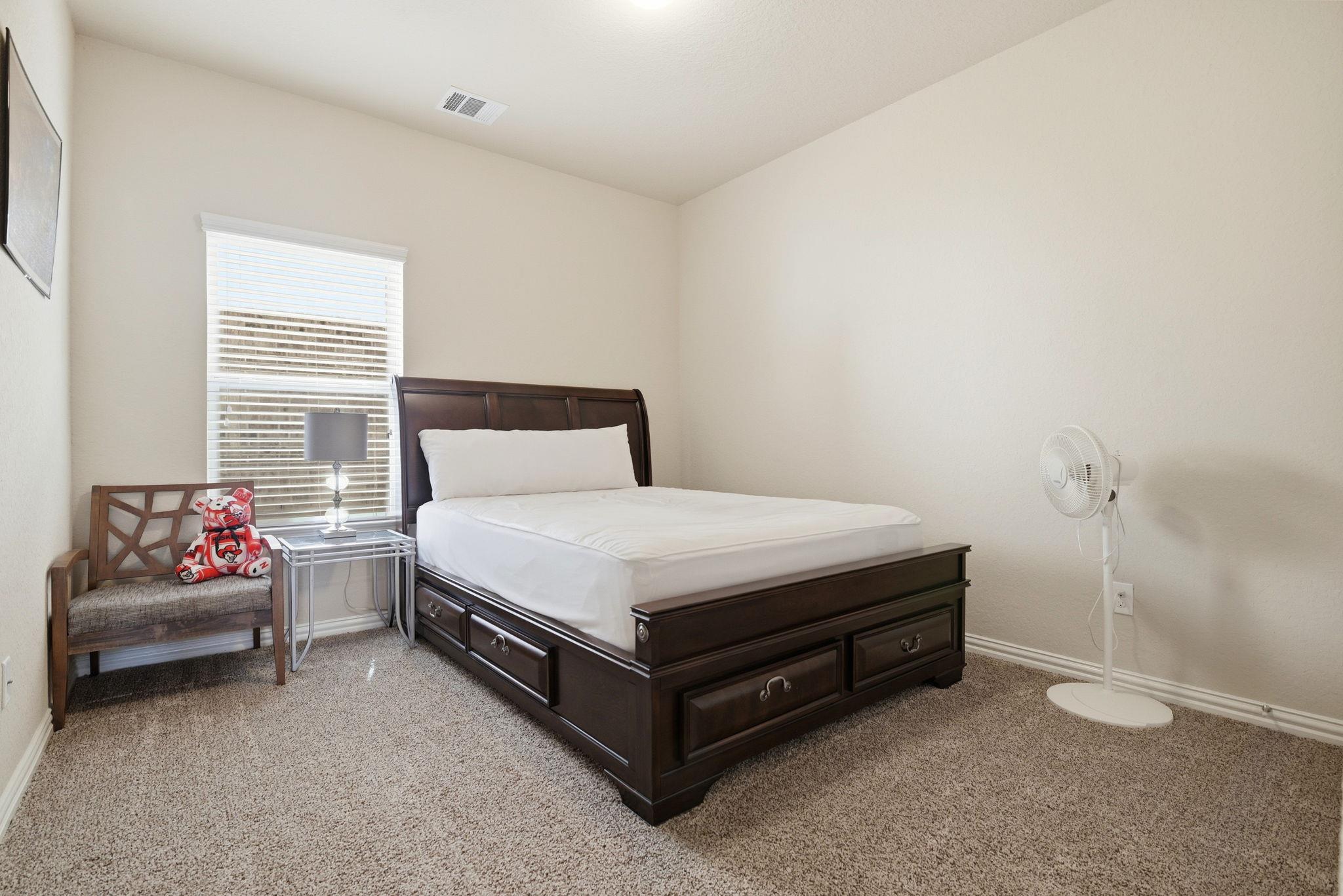 718 Hard Tack Trl, San Antonio, TX 78245