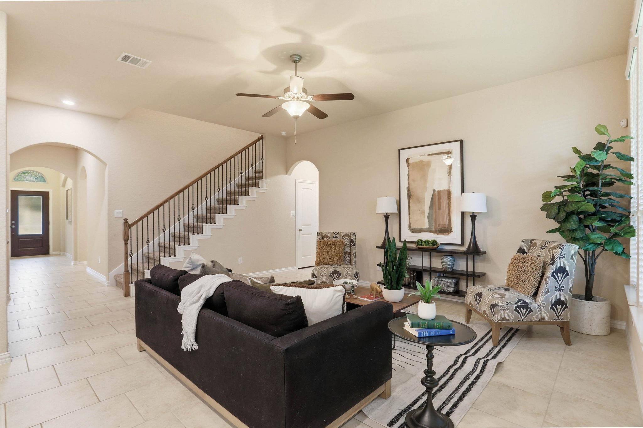 718 Hard Tack Trl, San Antonio, TX 78245