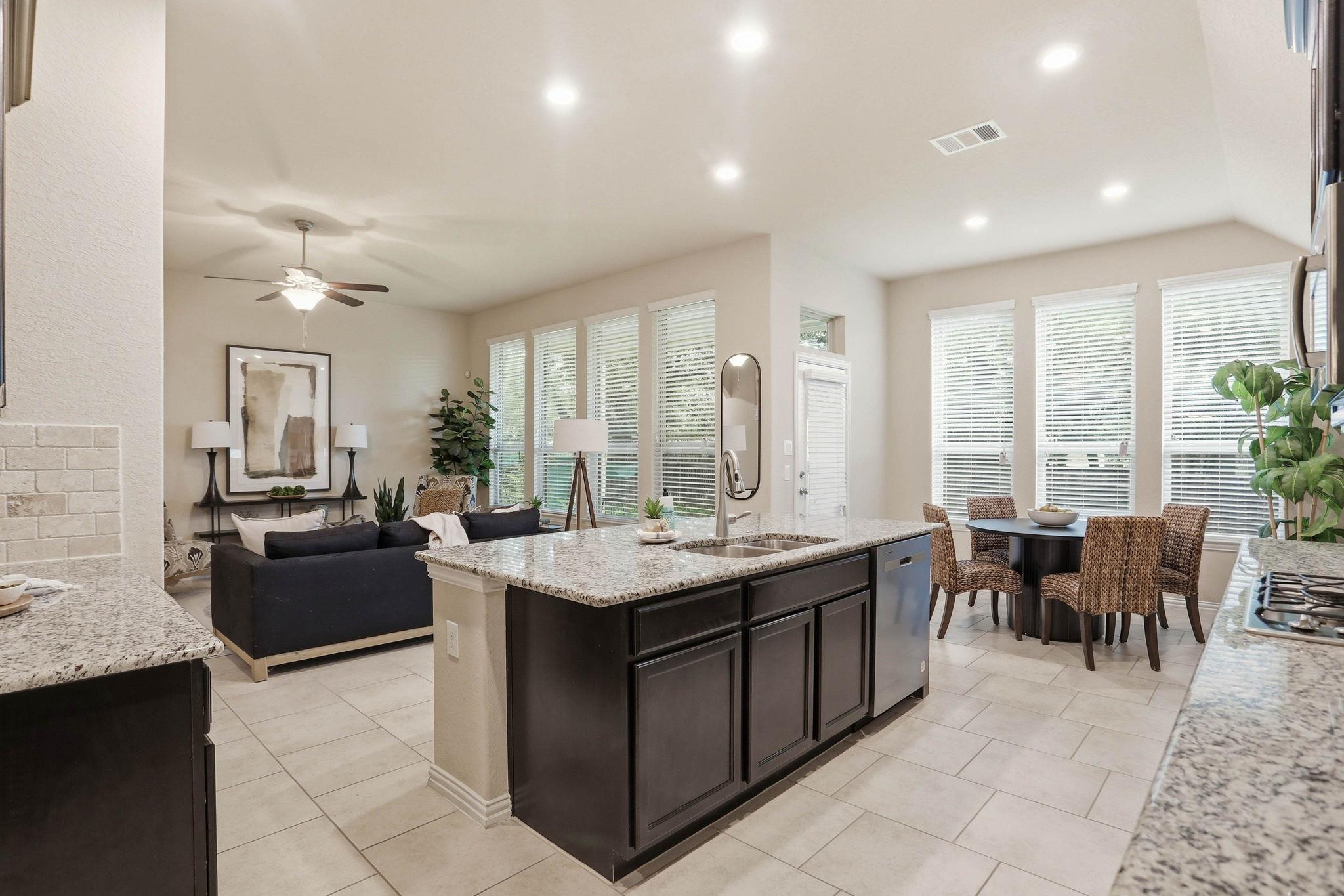 718 Hard Tack Trl, San Antonio, TX 78245