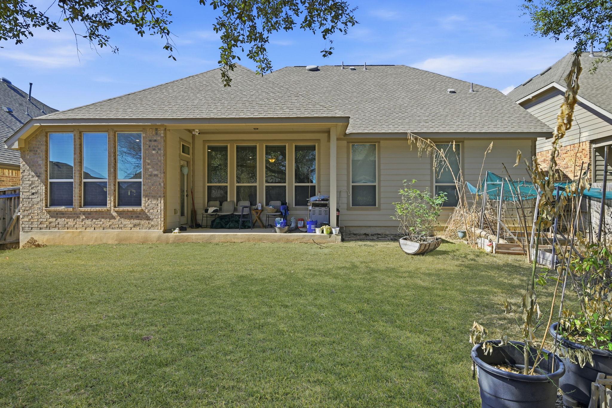 718 Hard Tack Trl, San Antonio, TX 78245