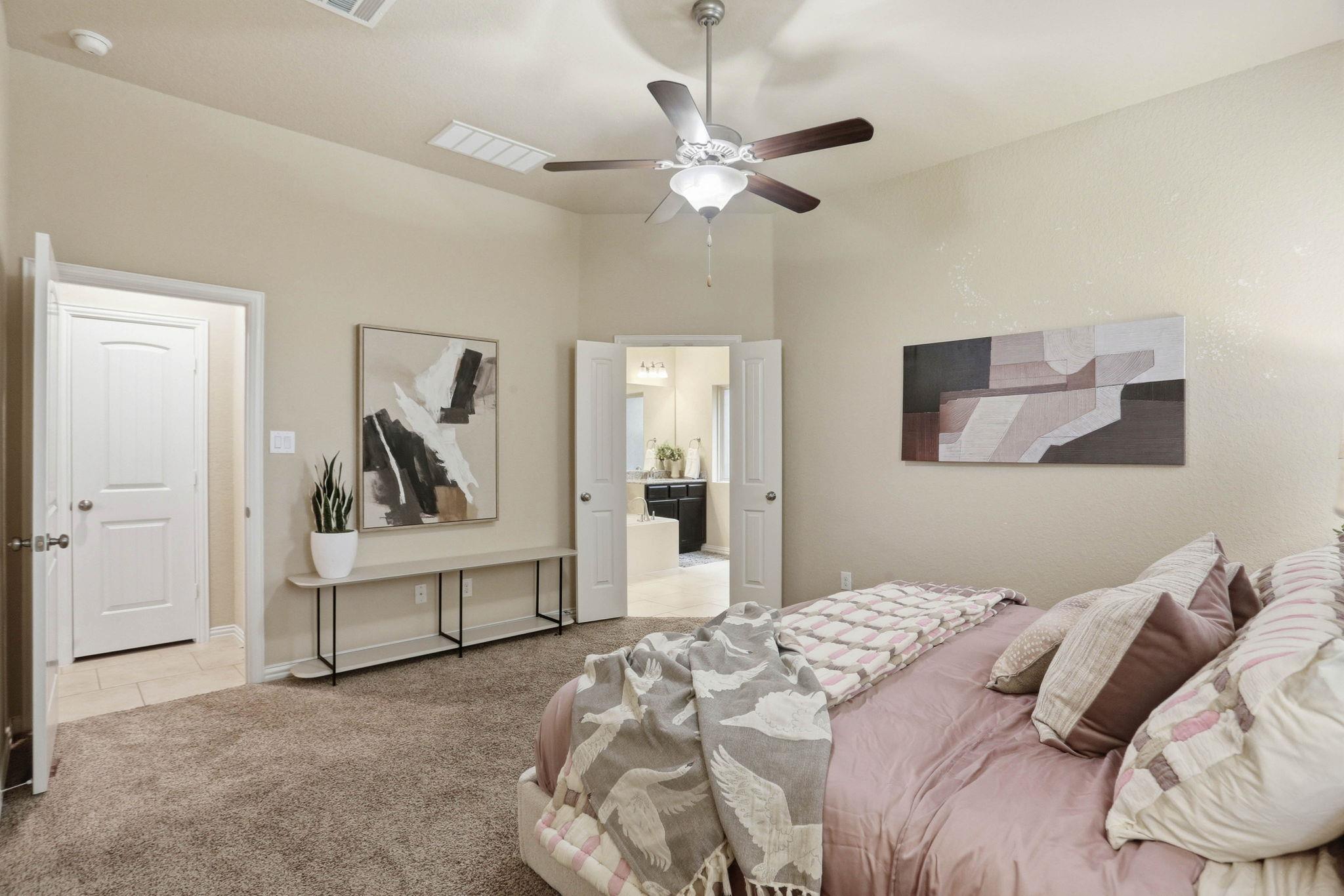 718 Hard Tack Trl, San Antonio, TX 78245