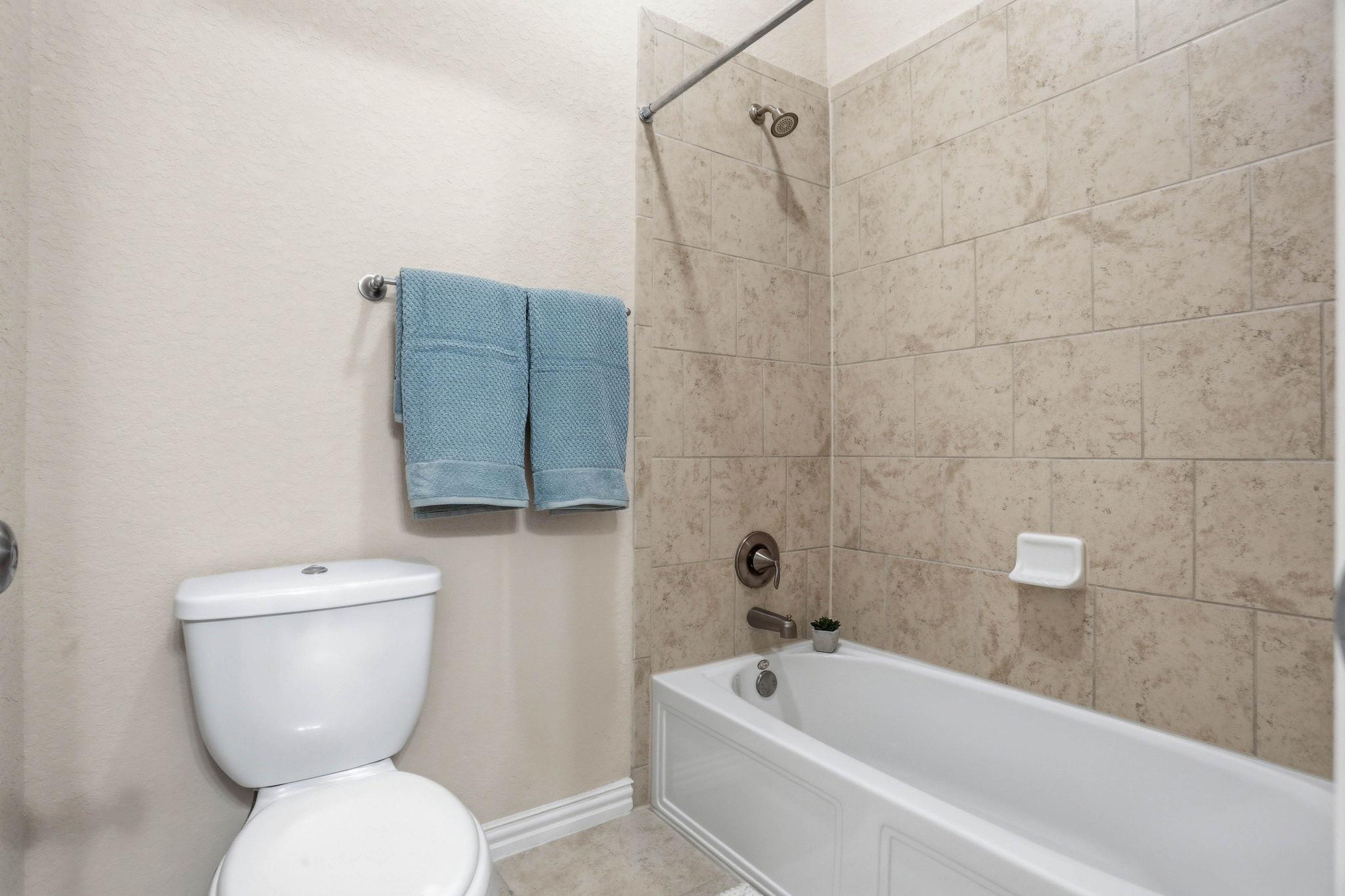 718 Hard Tack Trl, San Antonio, TX 78245