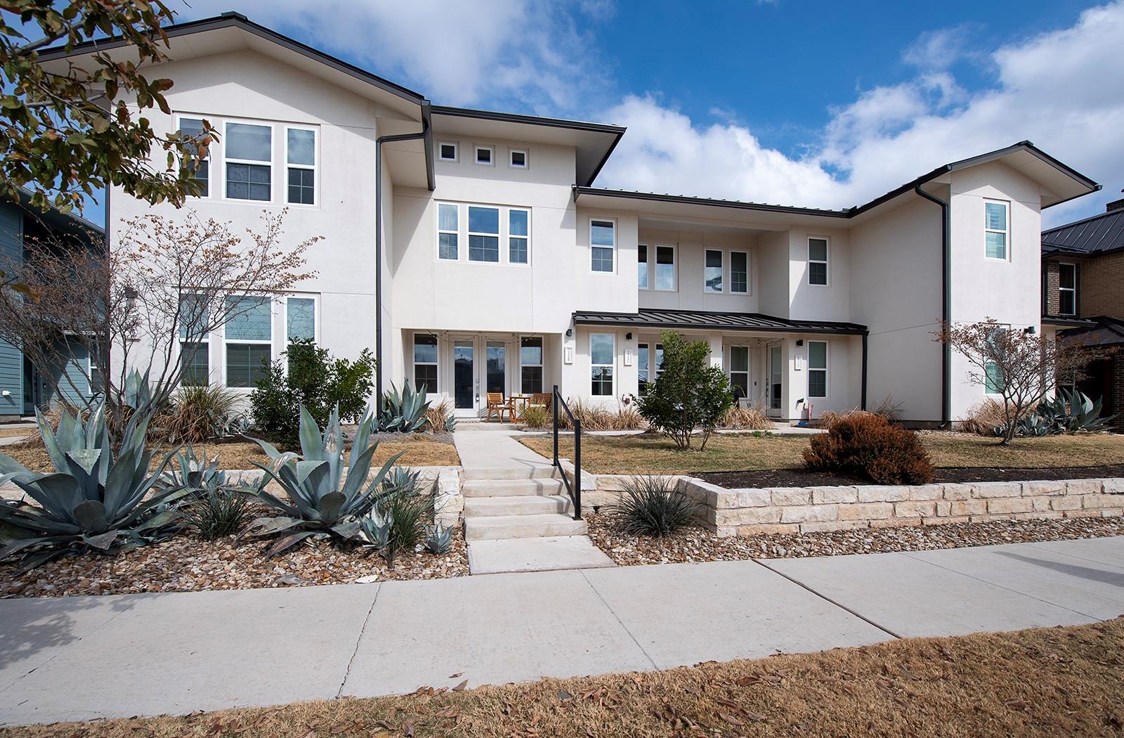 2508 B Simond Ave # B, Austin, TX 78723