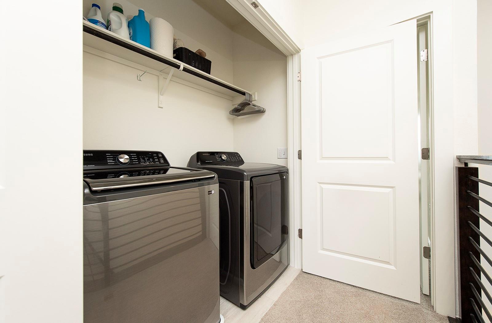 2508 B Simond Ave # B, Austin, TX 78723