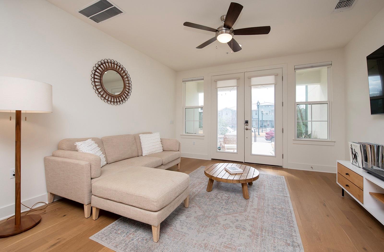 2508 B Simond Ave # B, Austin, TX 78723