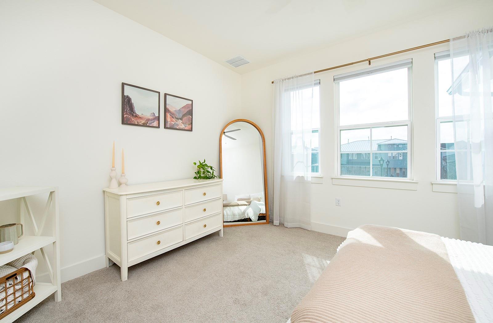 2508 B Simond Ave # B, Austin, TX 78723