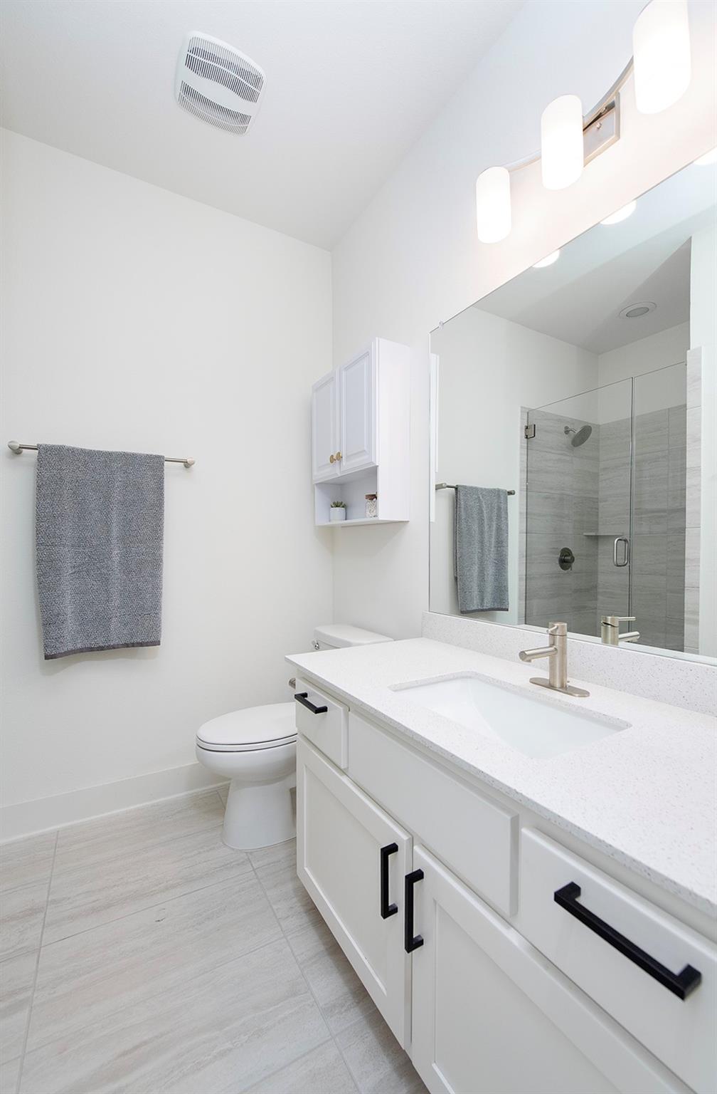 2508 B Simond Ave # B, Austin, TX 78723