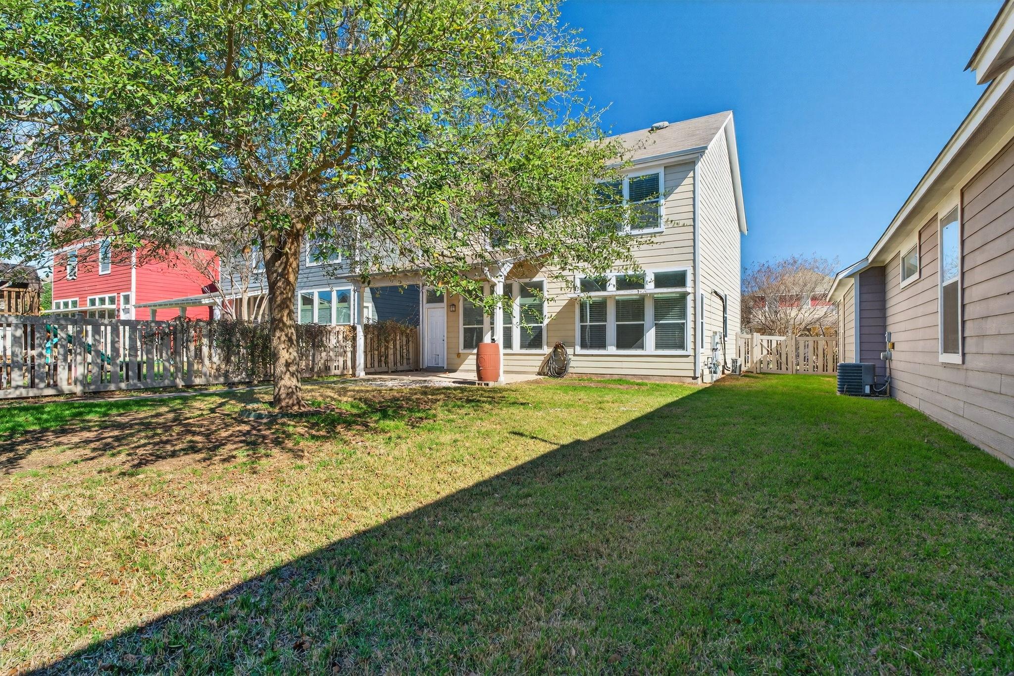 2068 Herzog Rd, Kyle, TX 78640