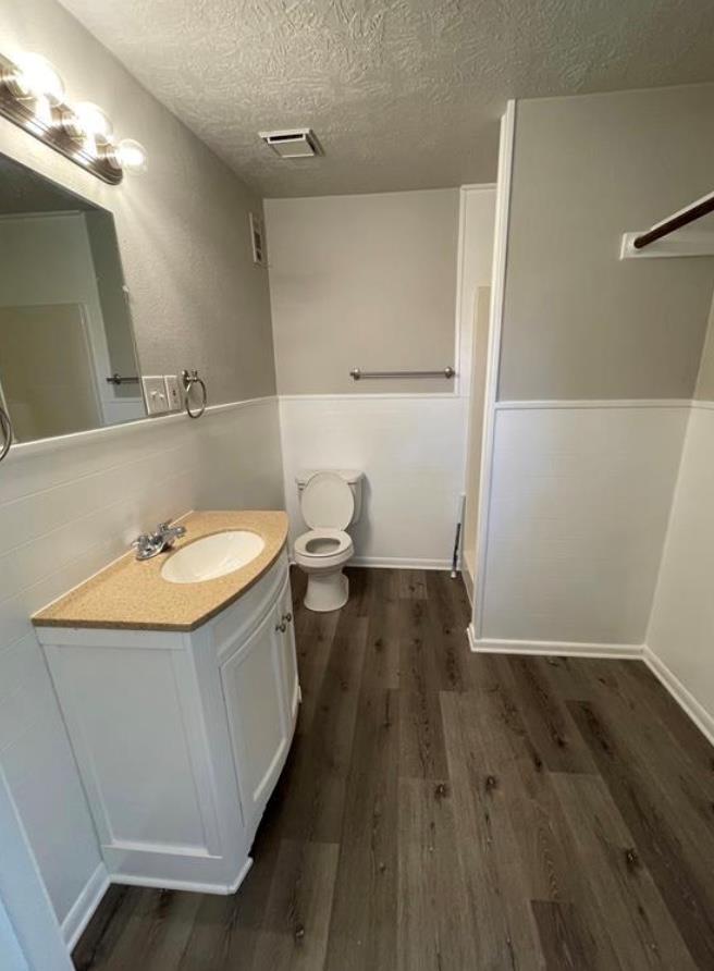 606 Marshall St, Rockdale, TX 76567