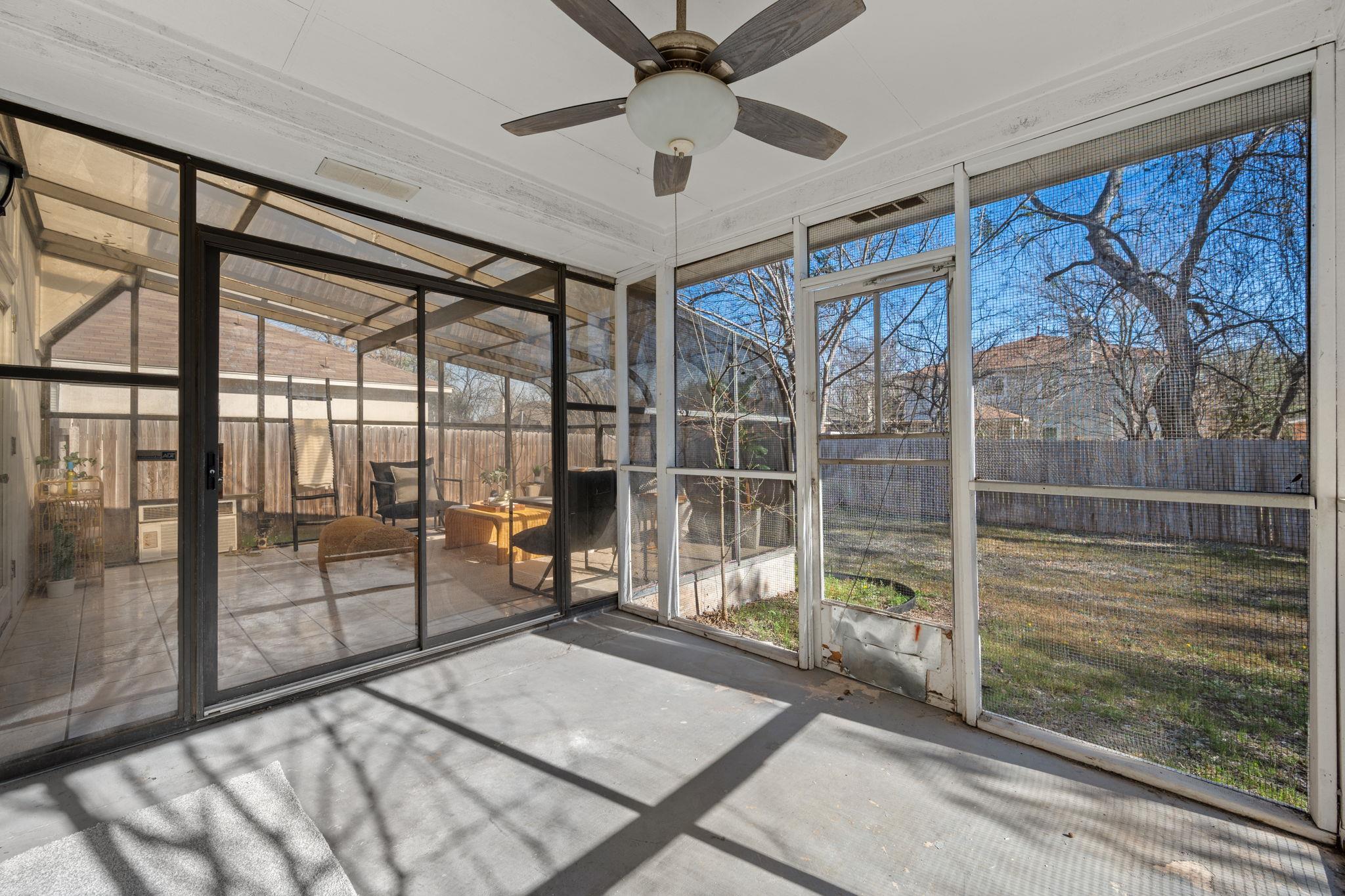 131 Masonwood Dr, Kyle, TX 78640