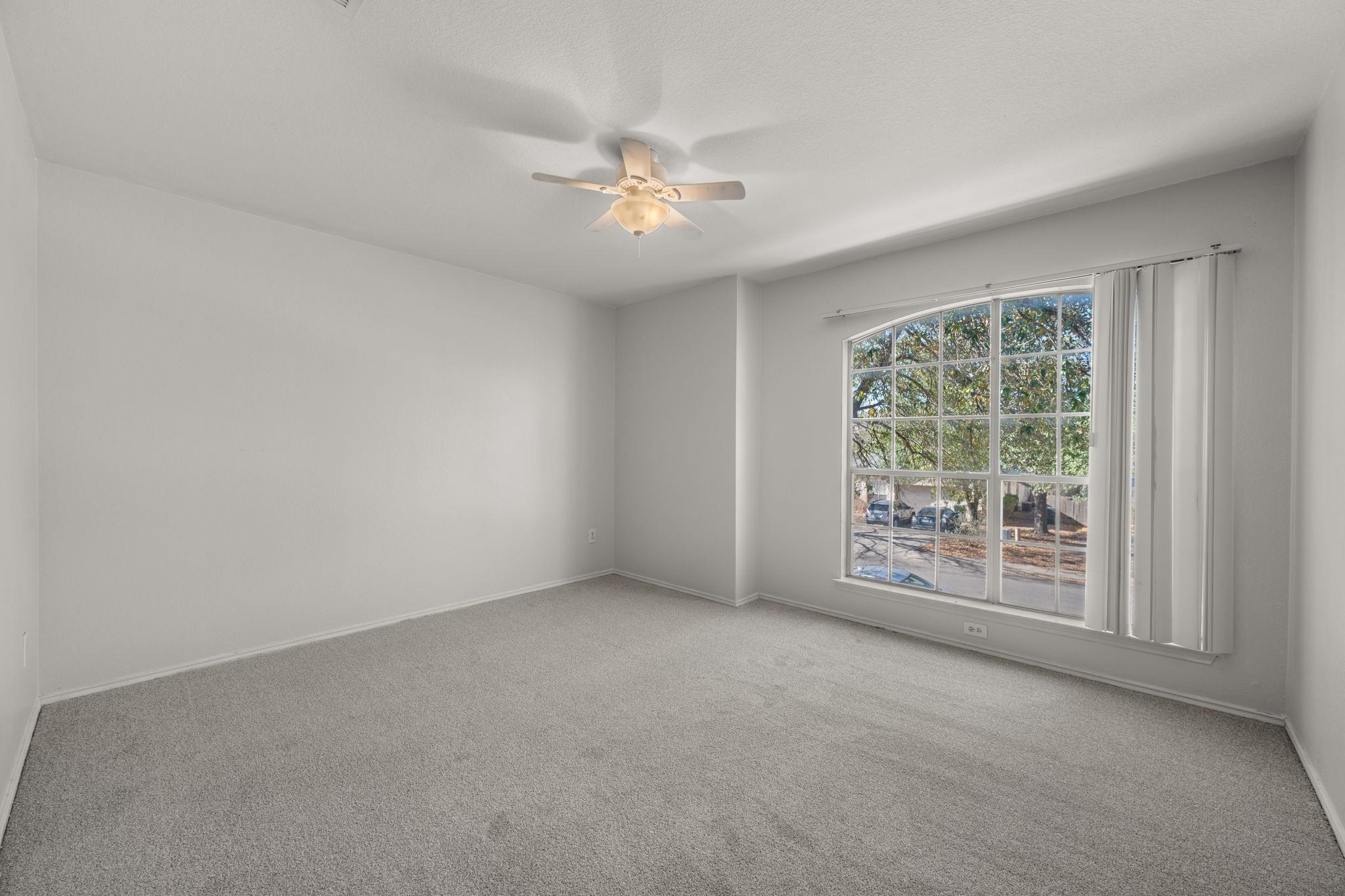 131 Masonwood Dr, Kyle, TX 78640