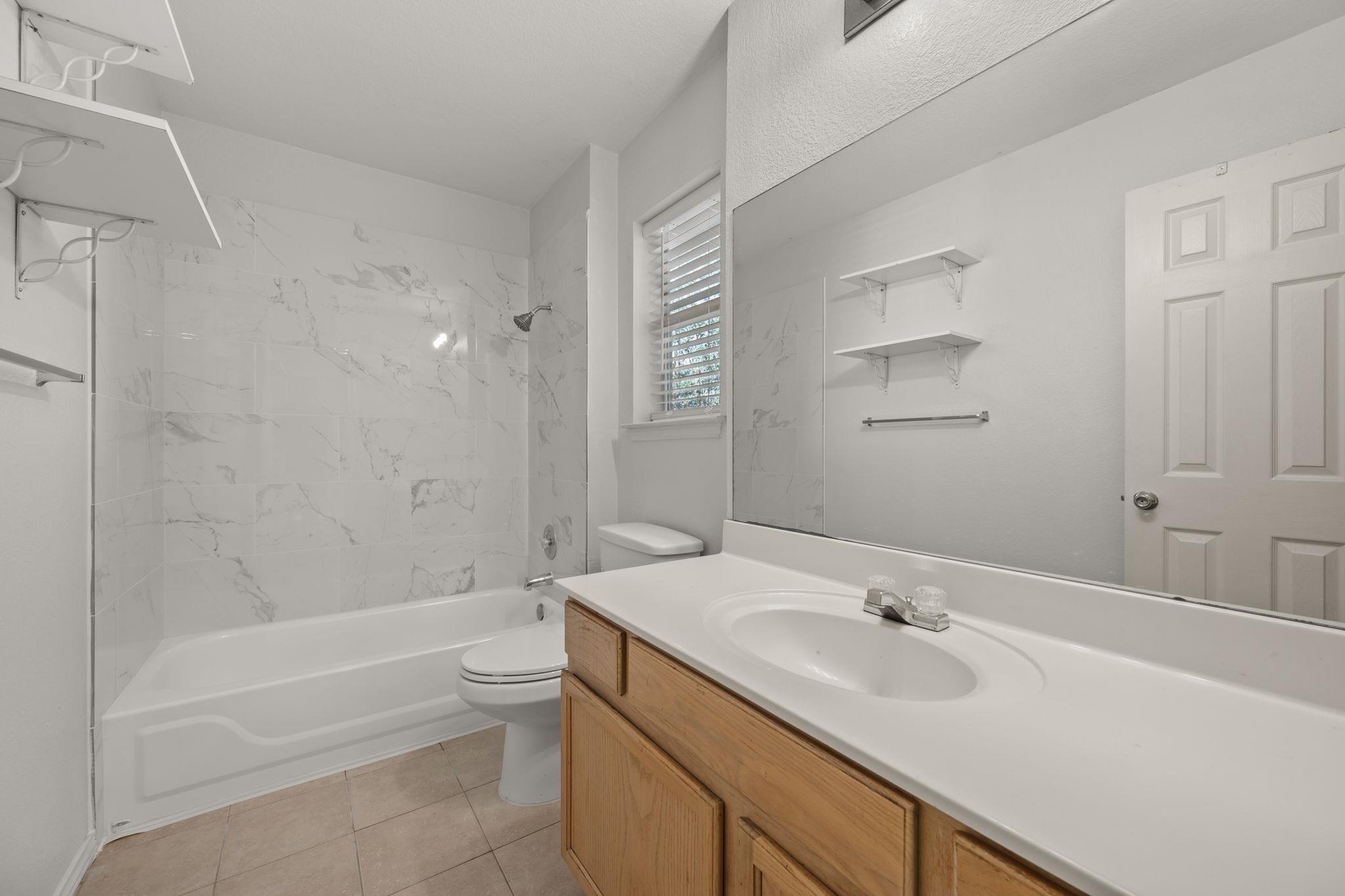 131 Masonwood Dr, Kyle, TX 78640