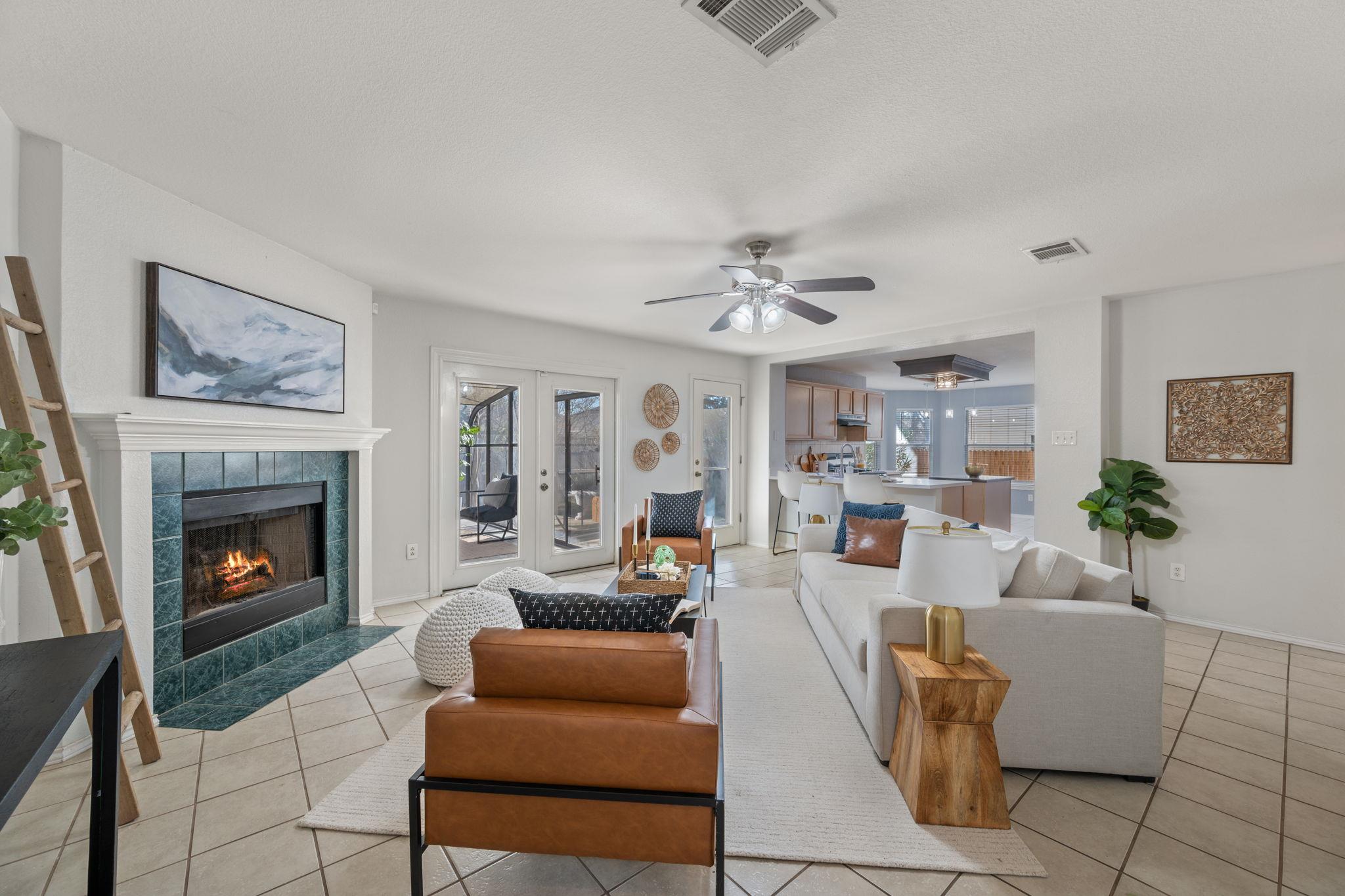 131 Masonwood Dr, Kyle, TX 78640