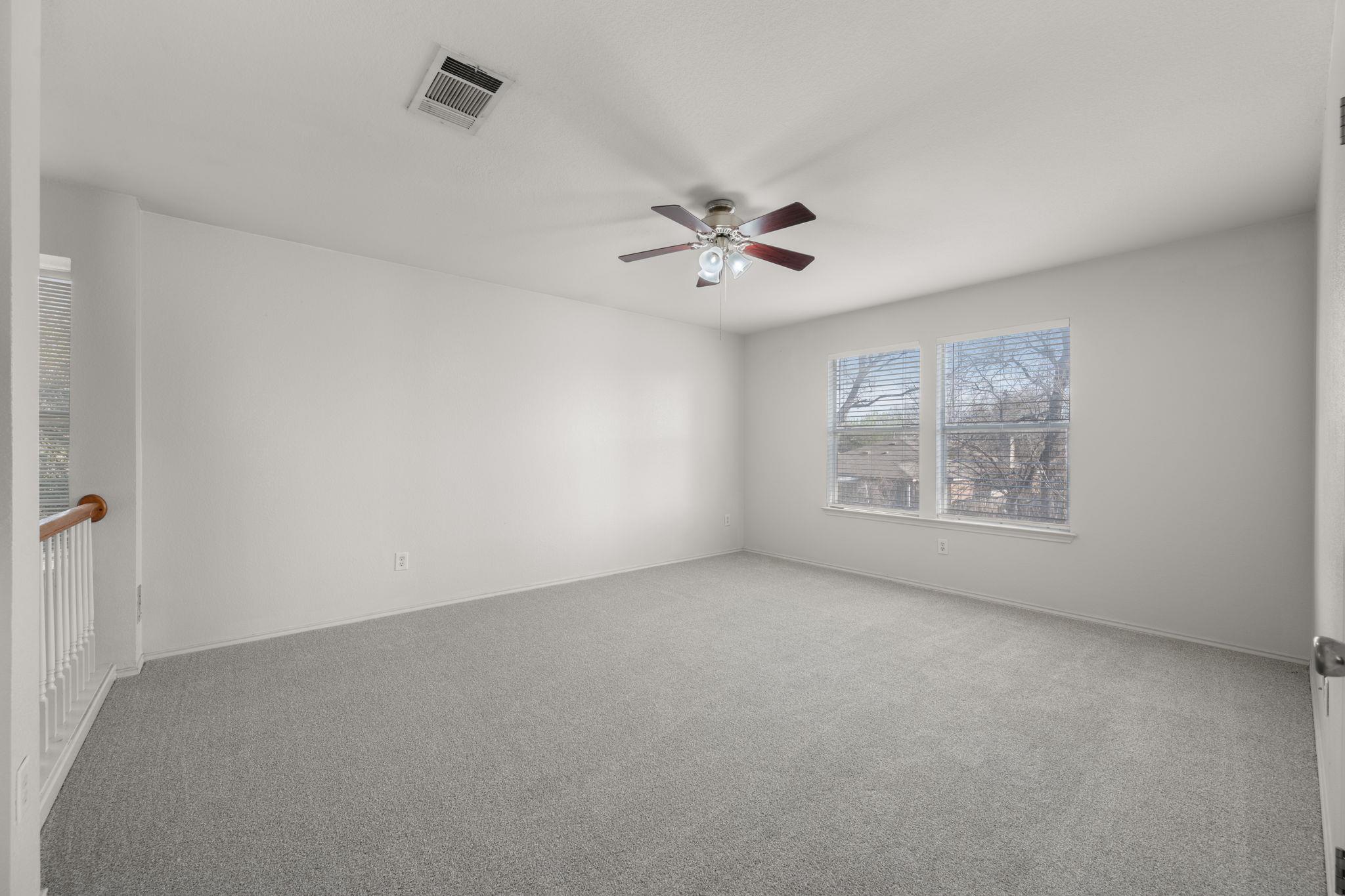 131 Masonwood Dr, Kyle, TX 78640