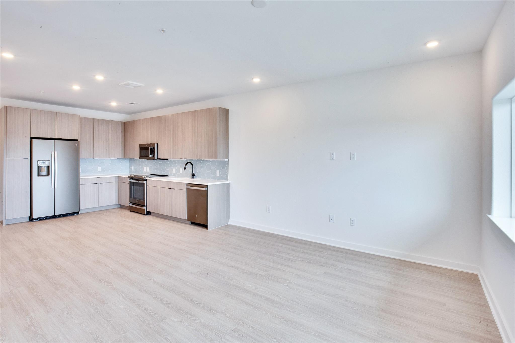 4802 S Congress Ave # 407, Austin, TX 78745