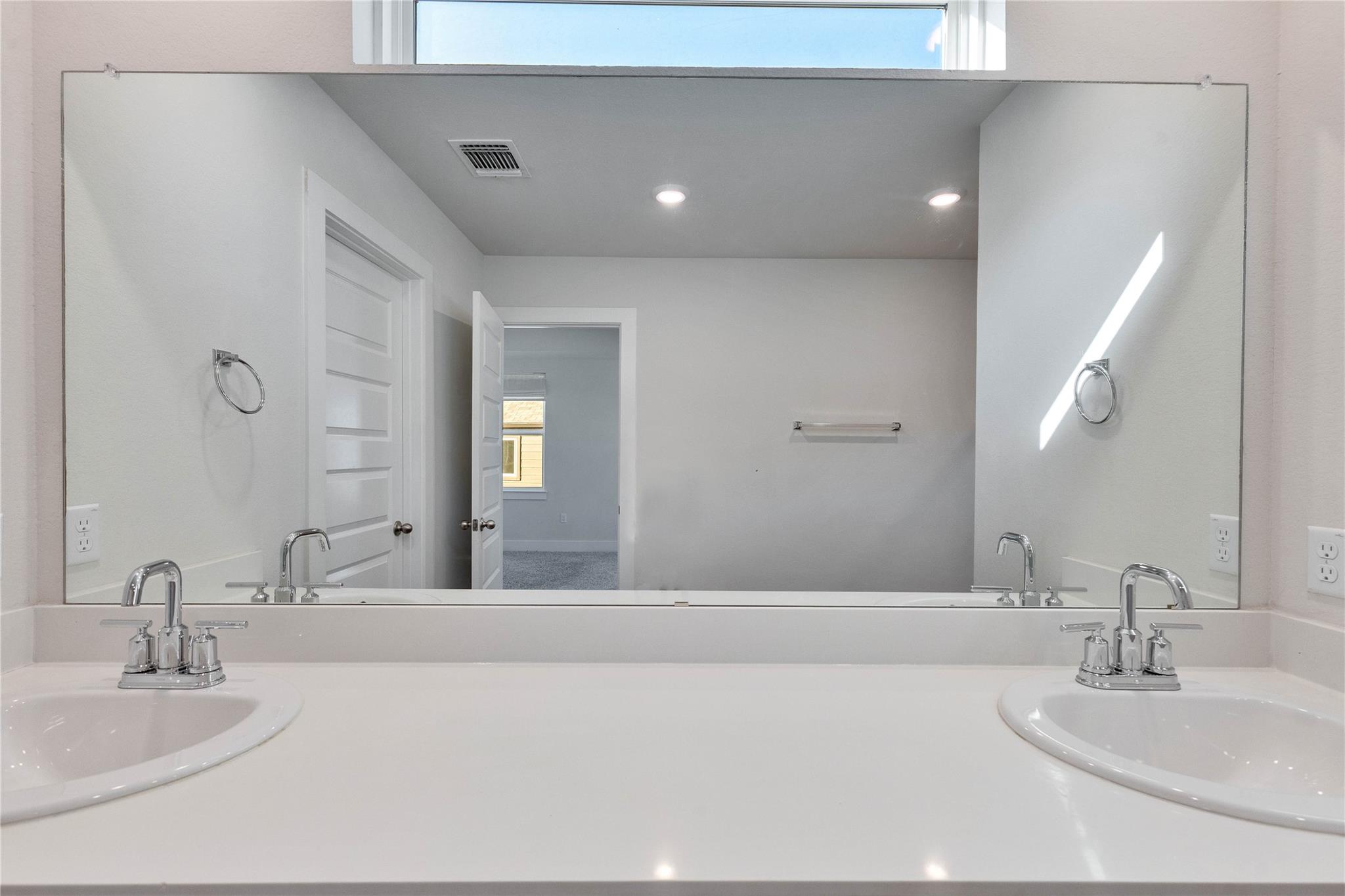 7408 Acela Trl # 217, Austin, TX 78744